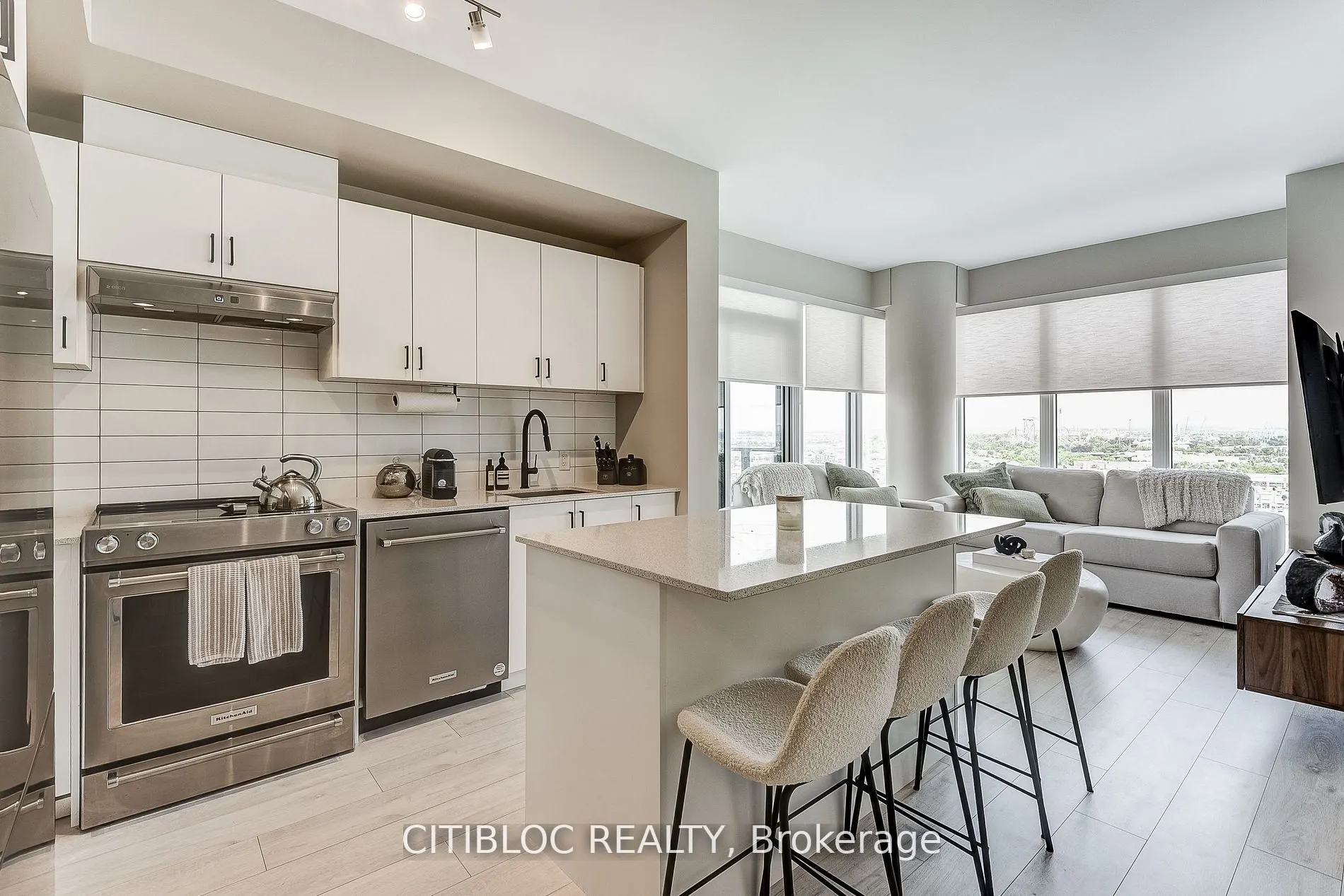 9000 Jane Street, #1408