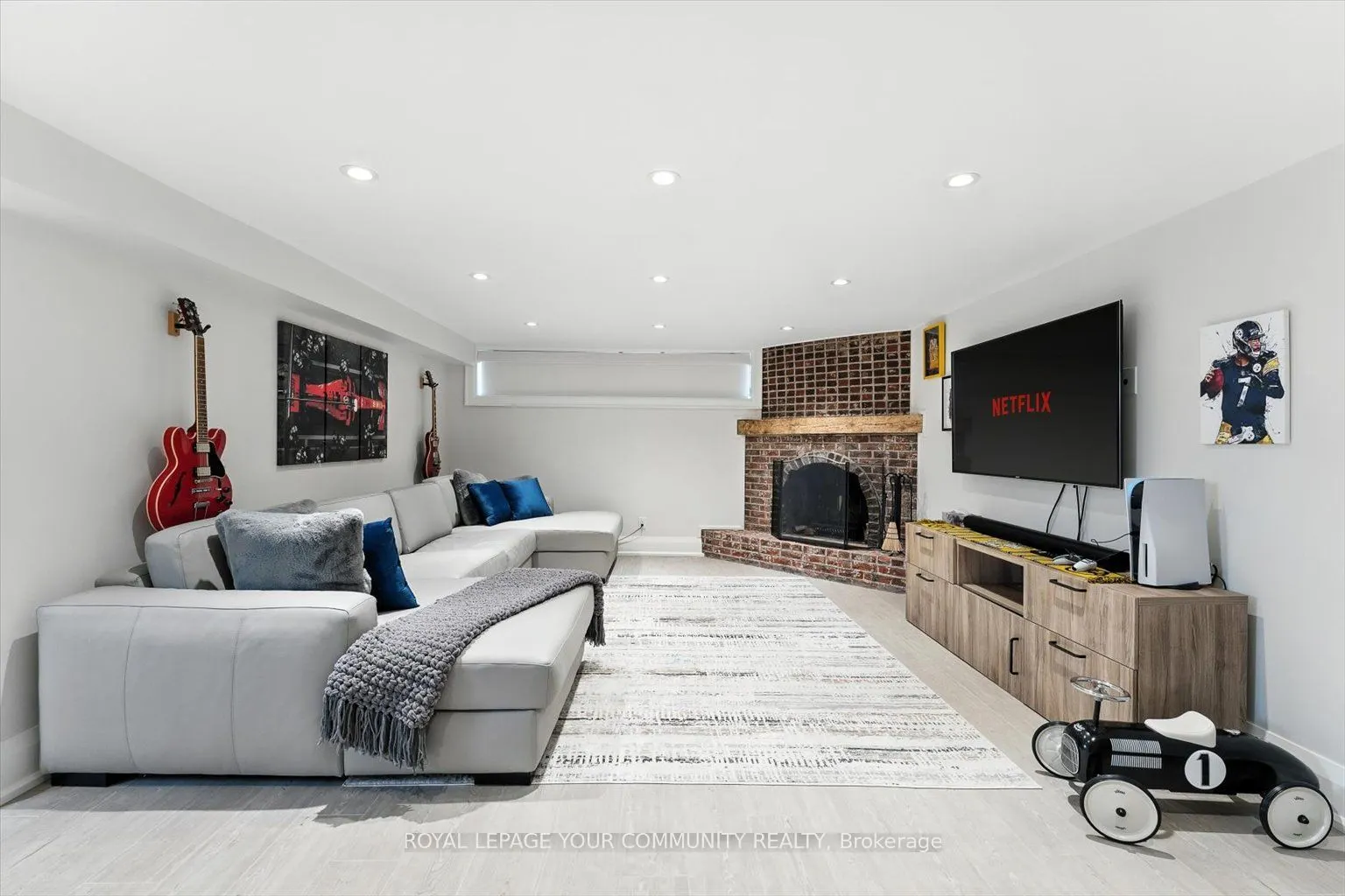 165 Clearview Heights