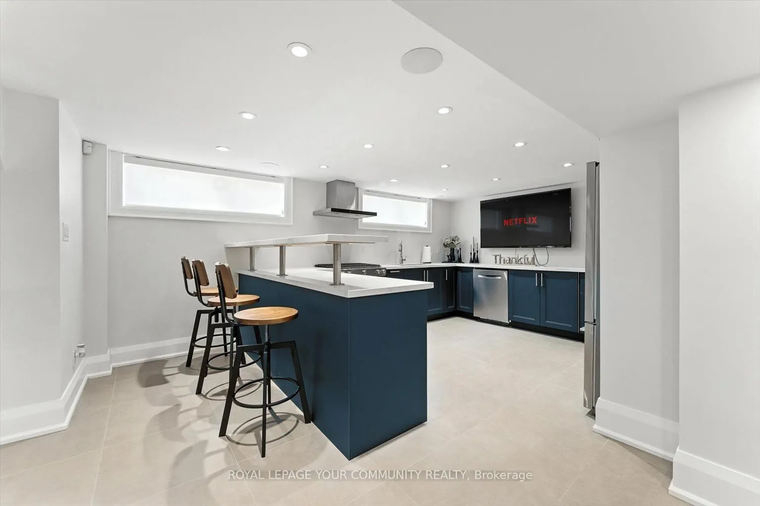 165 Clearview Heights