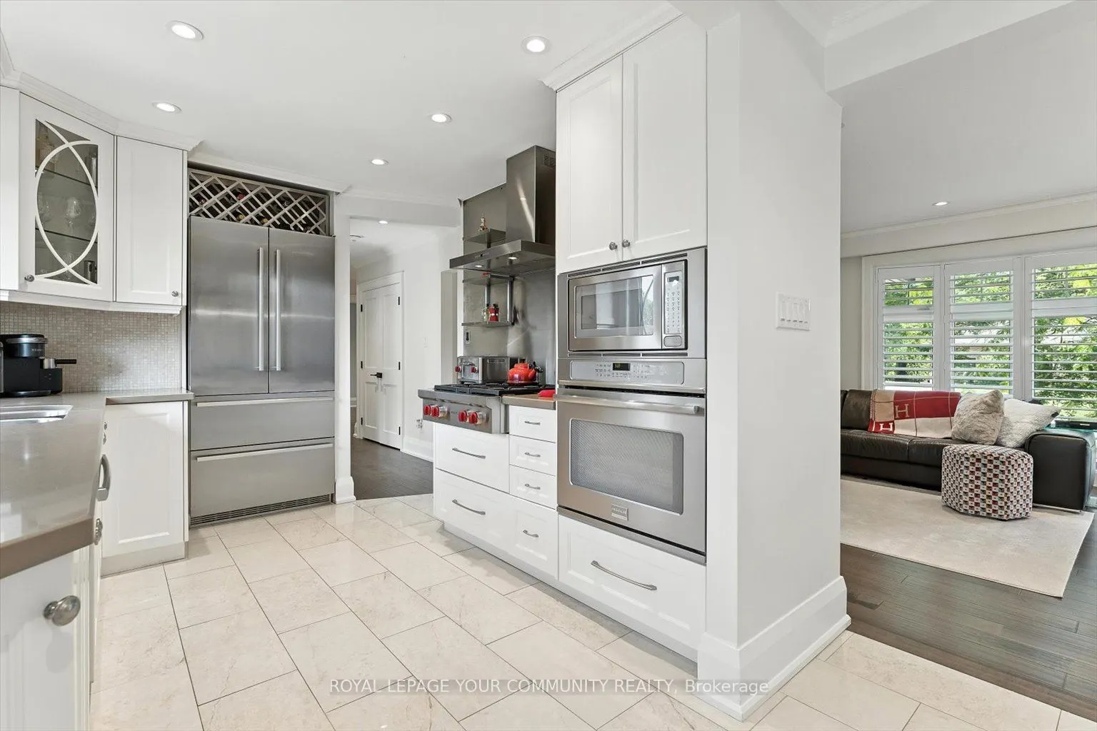 165 Clearview Heights