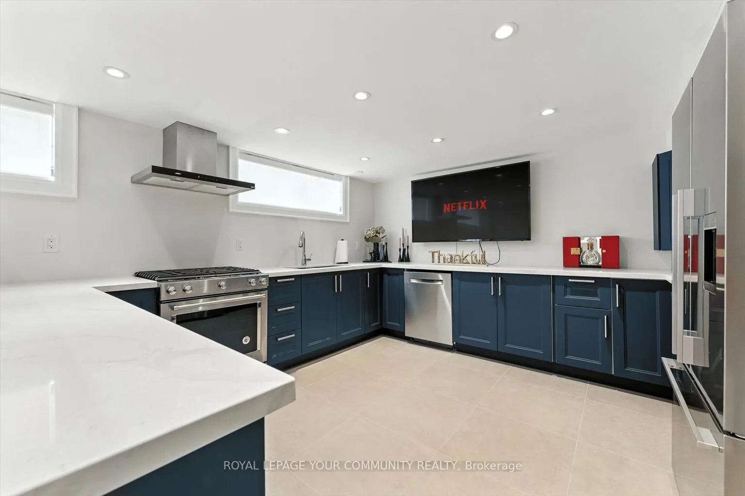 165 Clearview Heights