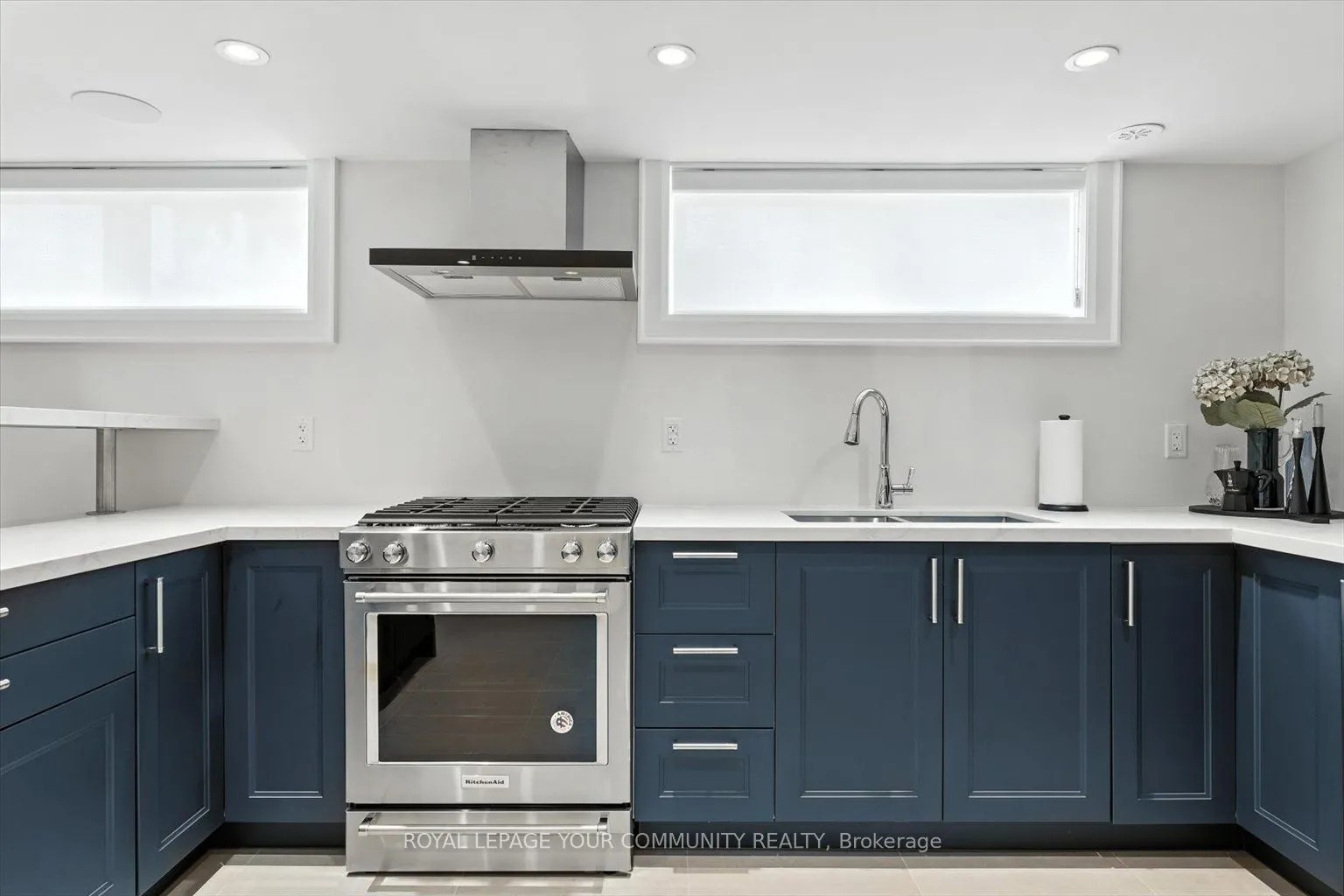 165 Clearview Heights