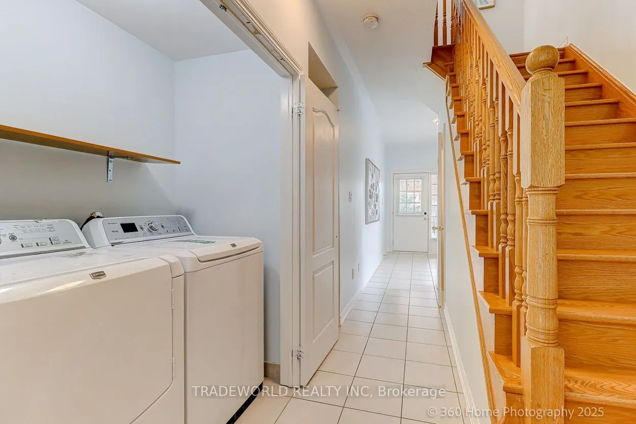 13 Empress of Australia Lane