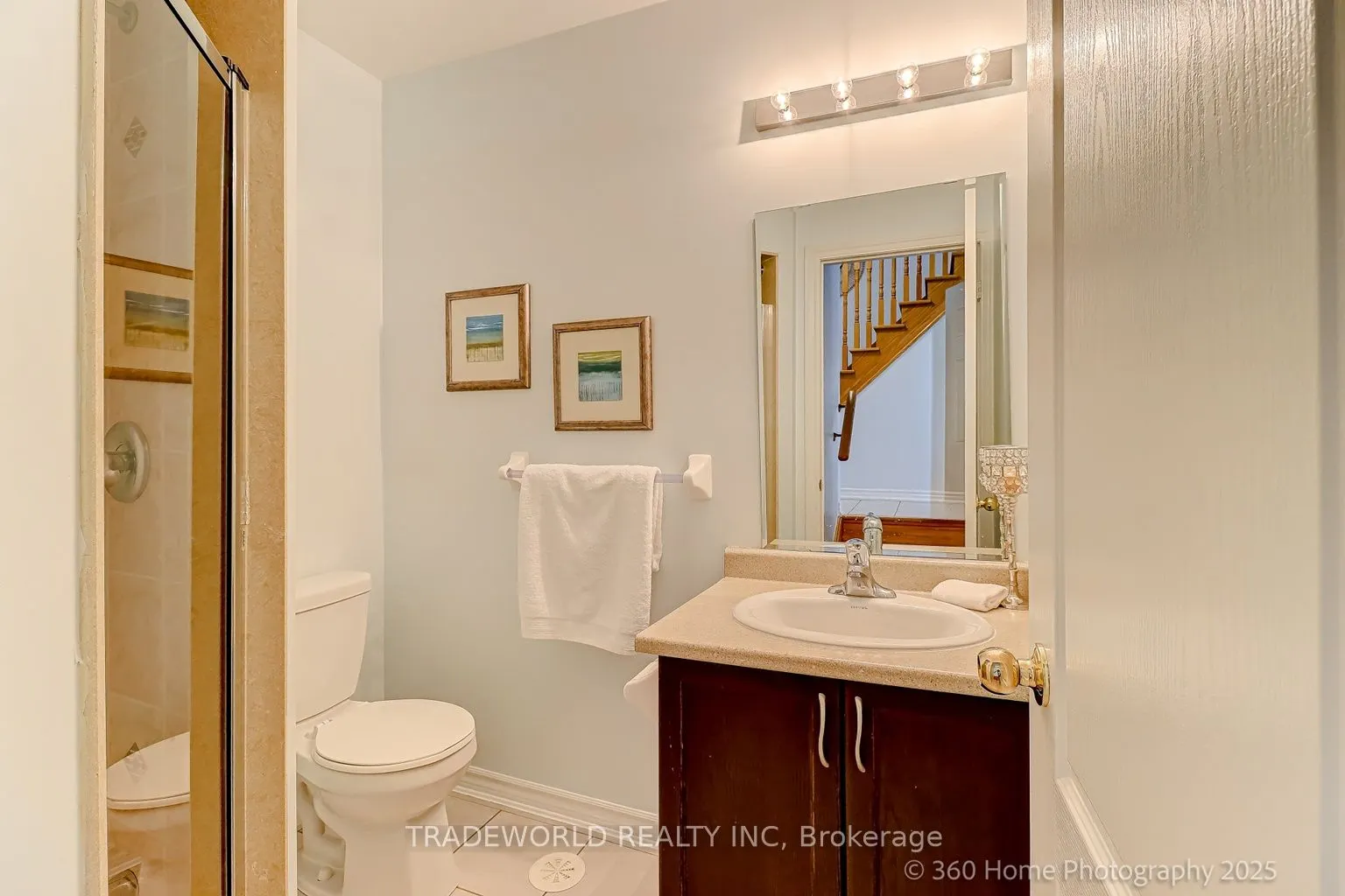 13 Empress of Australia Lane
