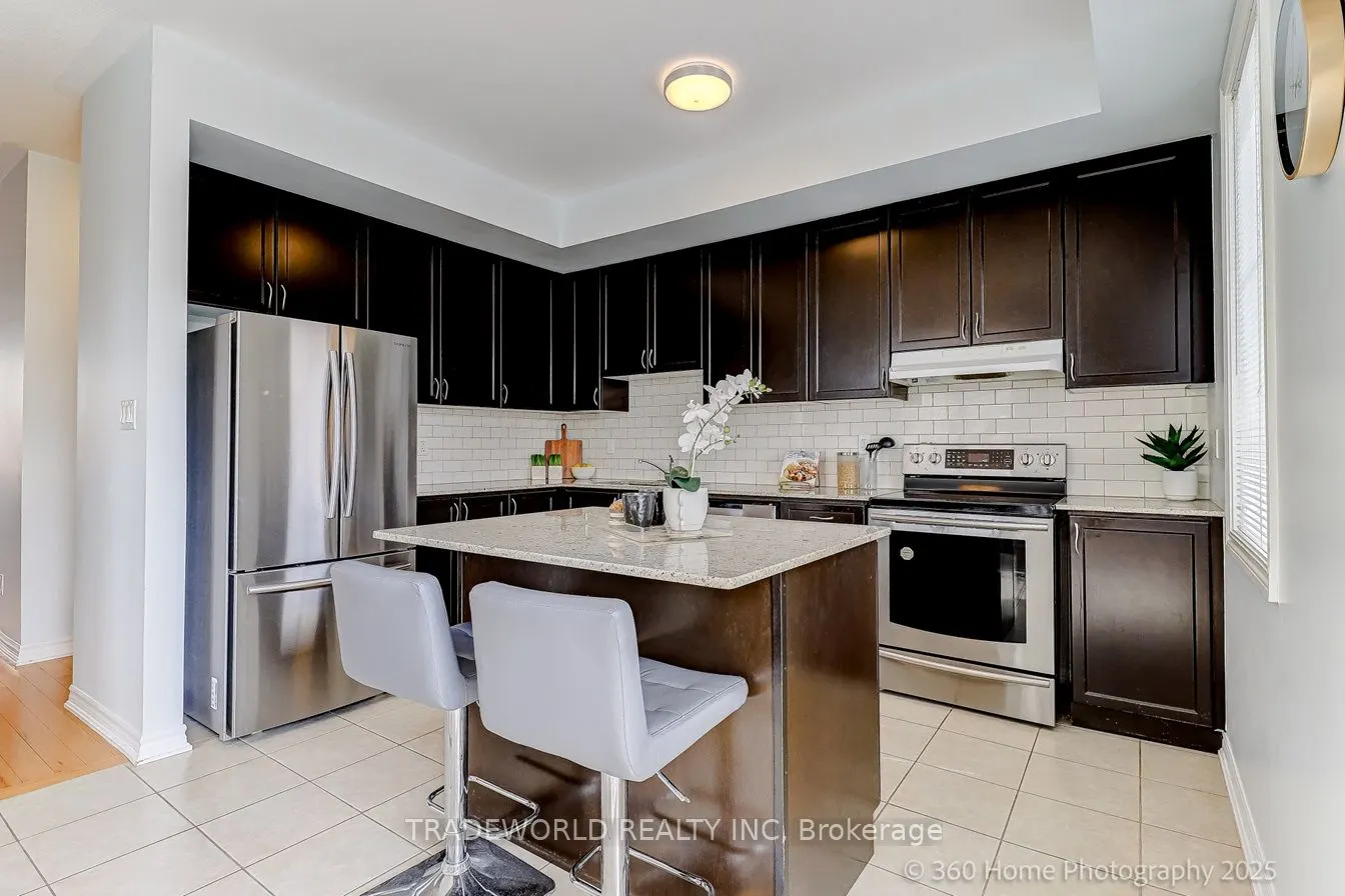 13 Empress of Australia Lane