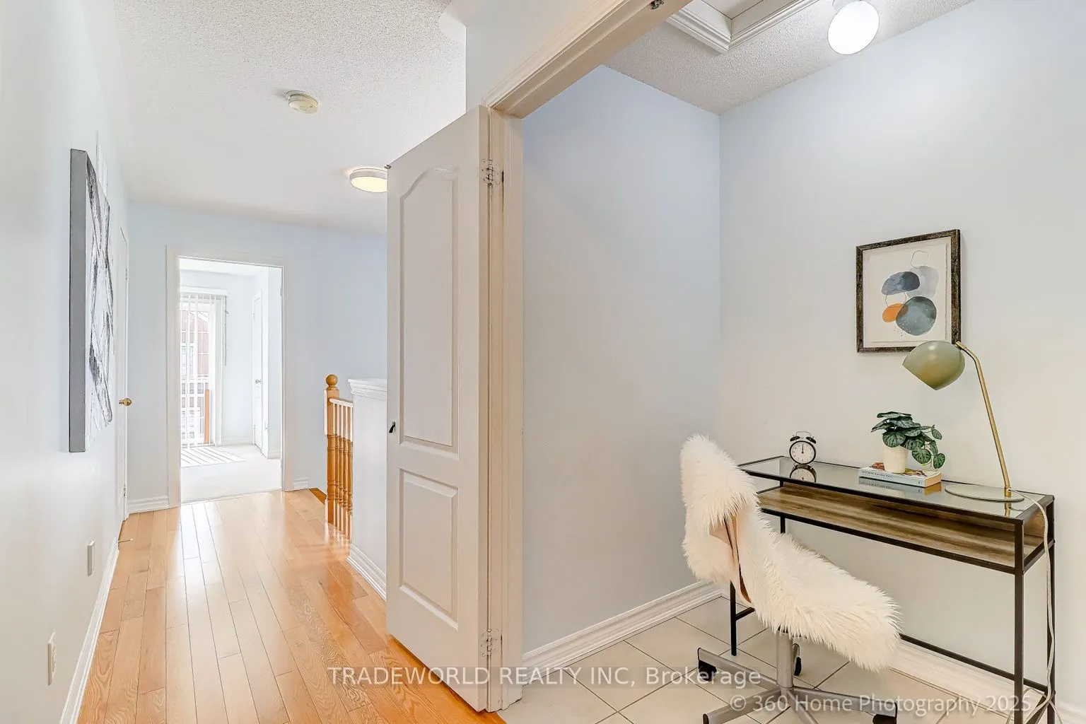 13 Empress of Australia Lane