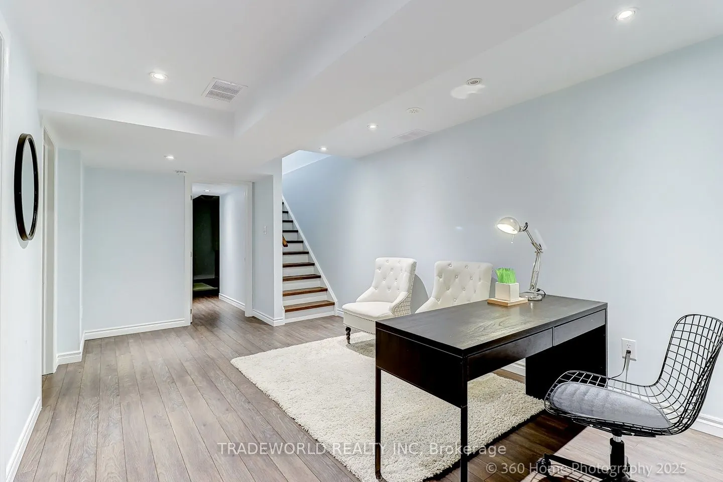 13 Empress of Australia Lane