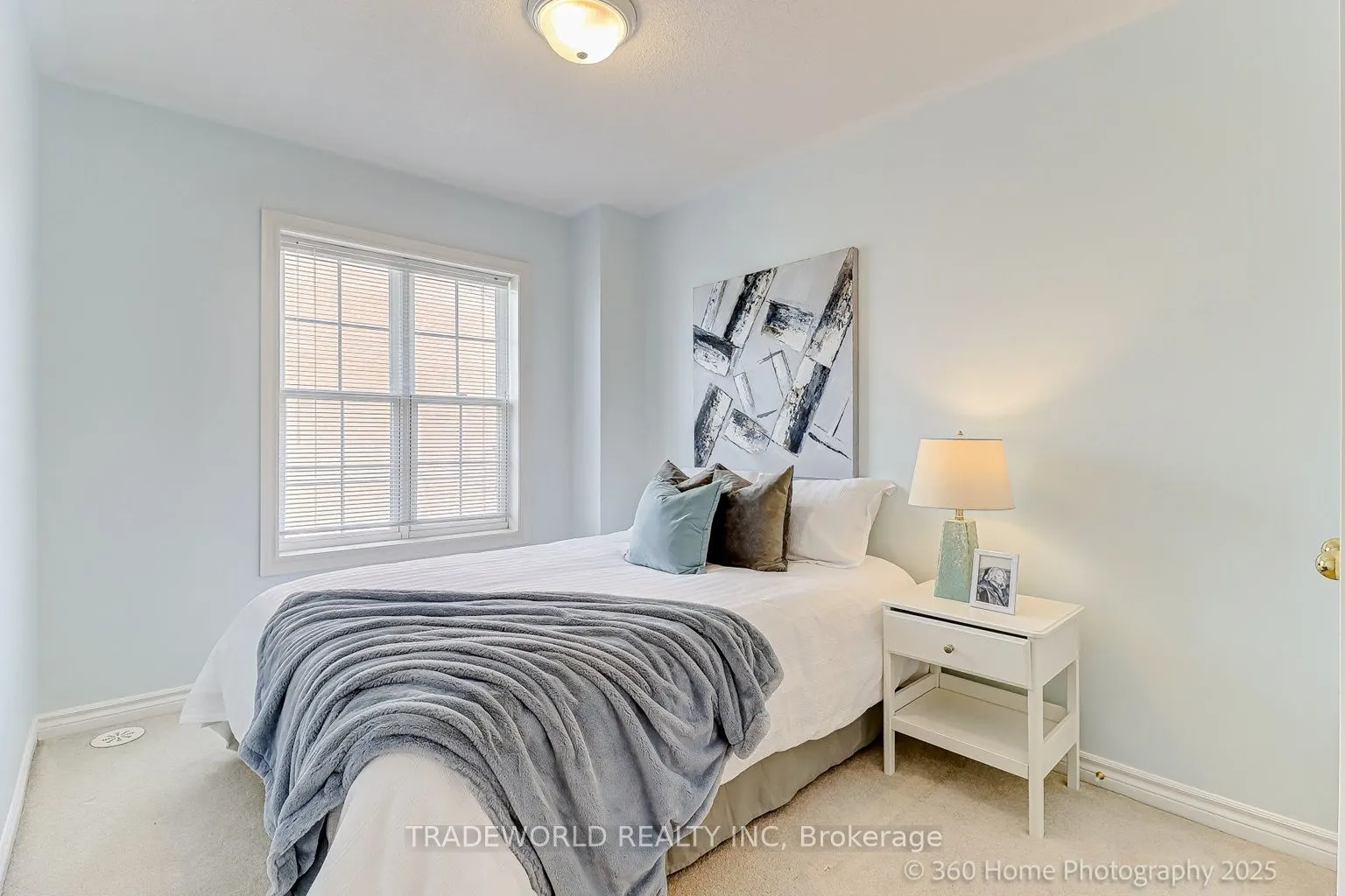 13 Empress of Australia Lane
