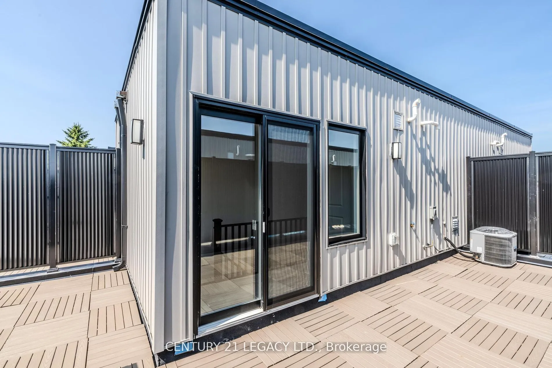 31 Baynes Way, #10