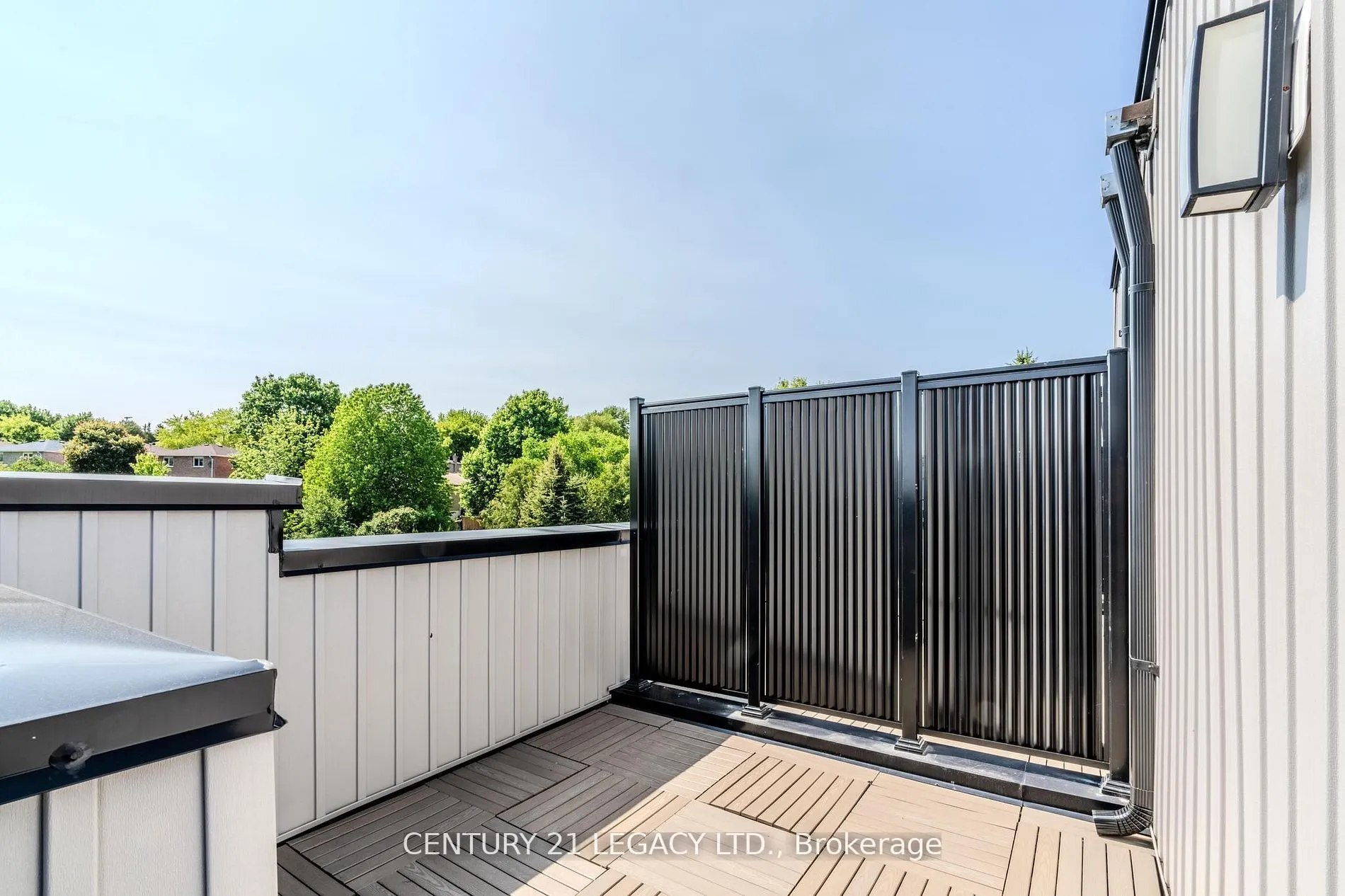 31 Baynes Way, #10