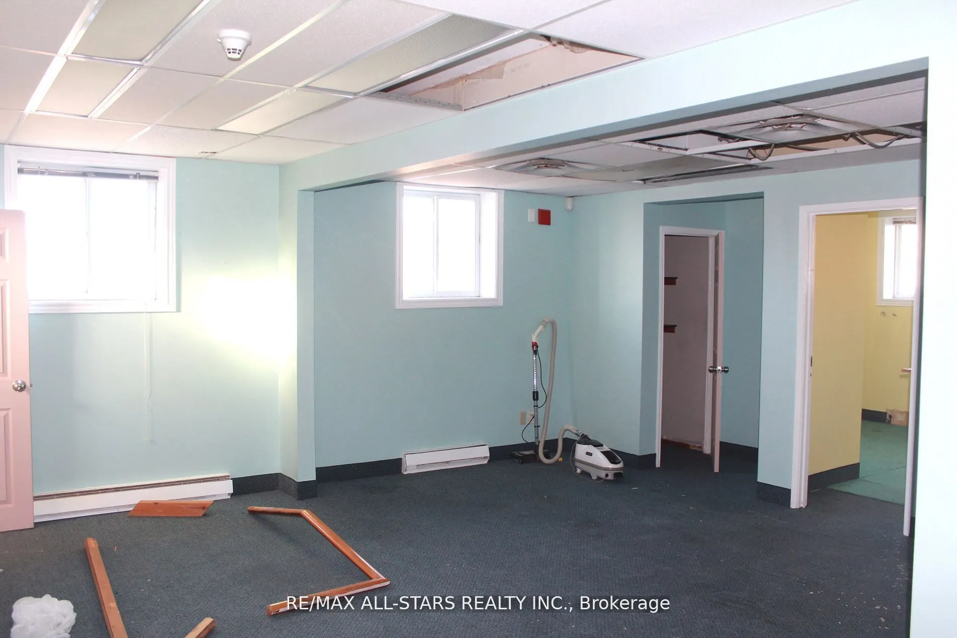 183 Simcoe Avenue, #Unit 2 B