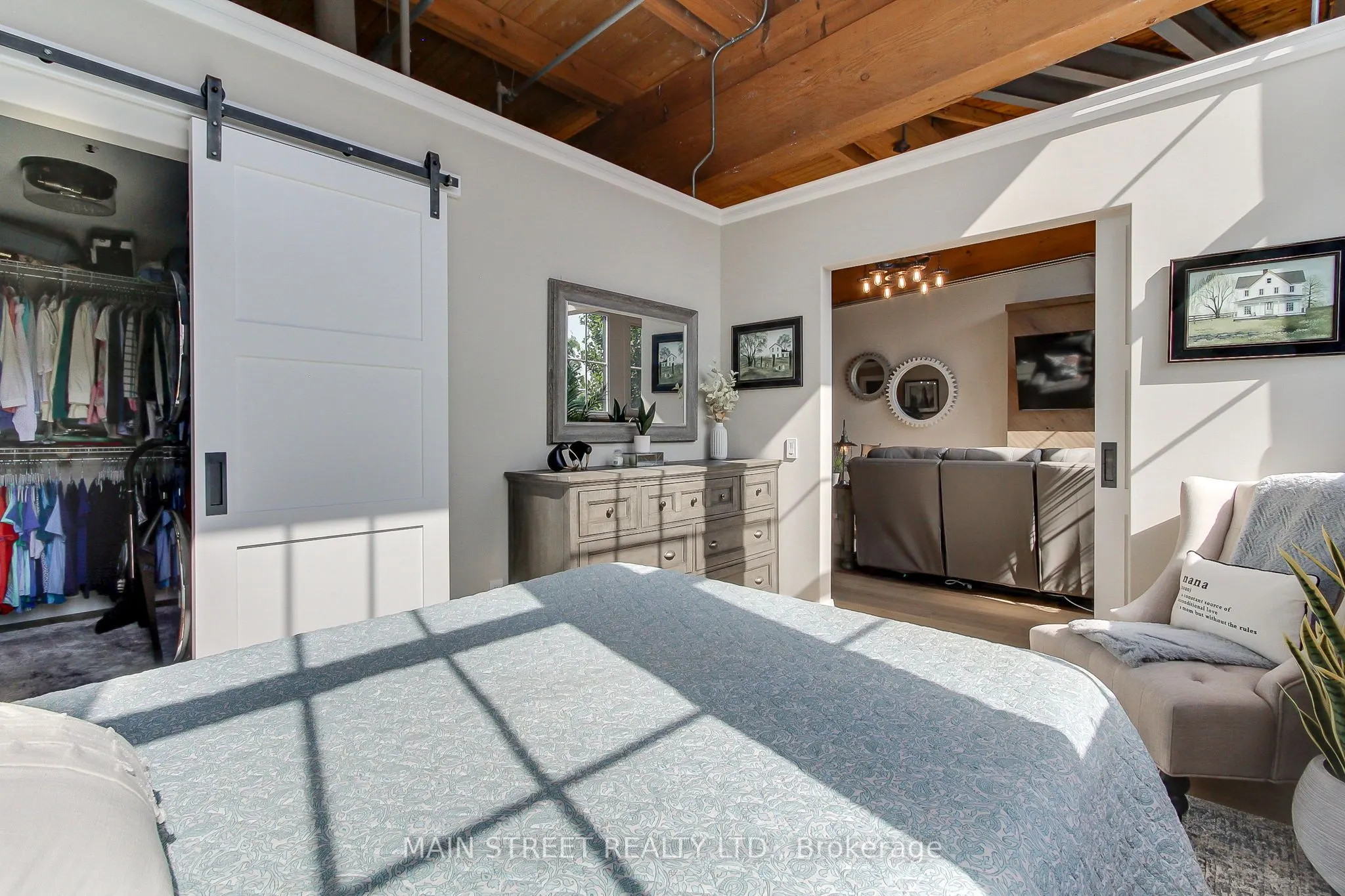 543 Timothy Street, #317