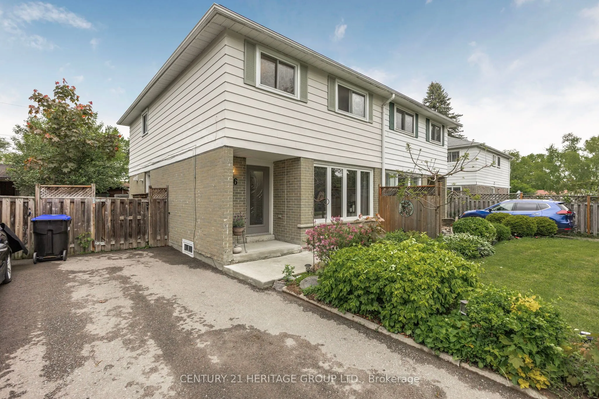 46 Adeline Avenue