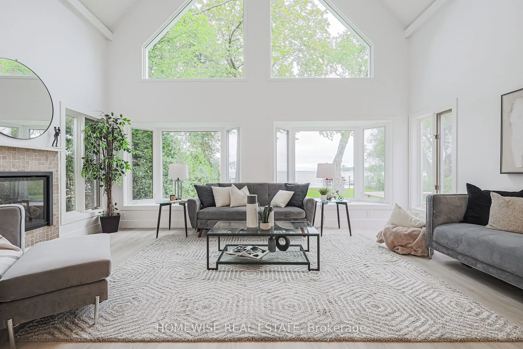 128 Moores Beach Road