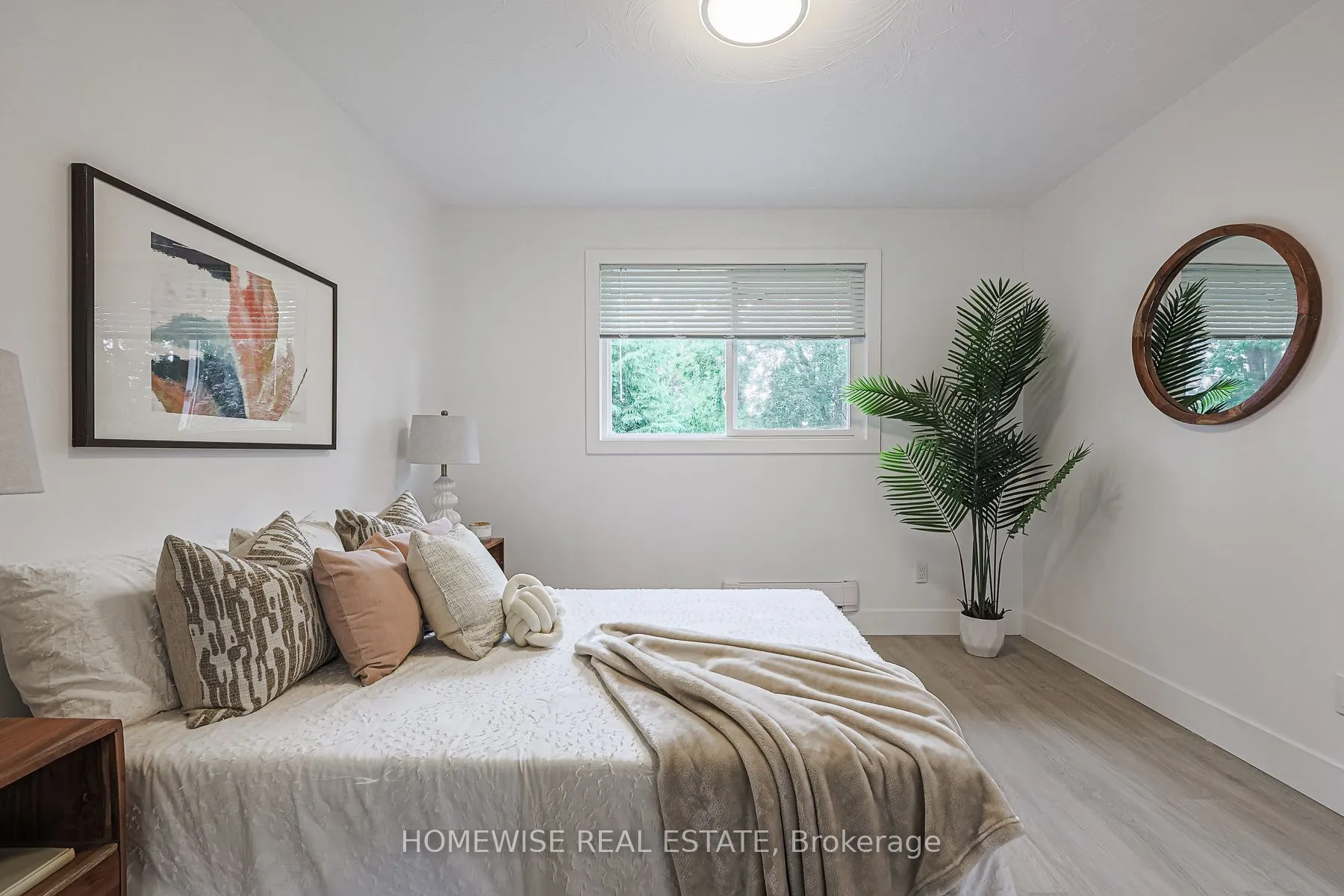 128 Moores Beach Road