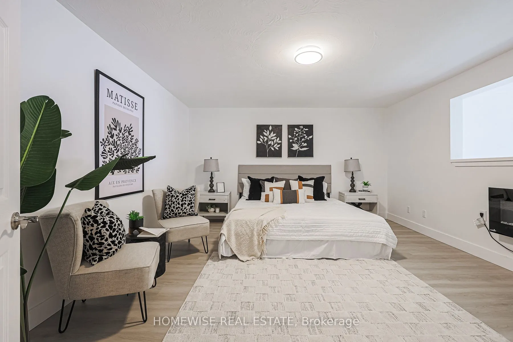 128 Moores Beach Road