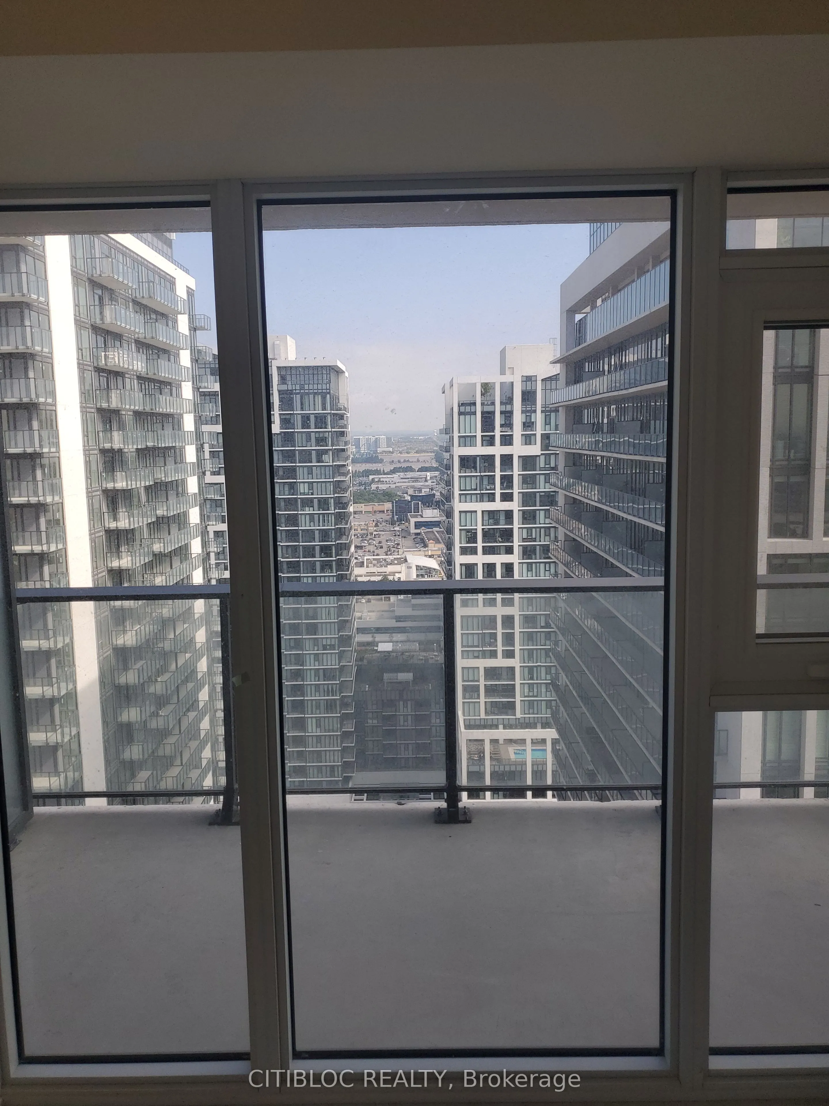 8960 Jane Street, #2517