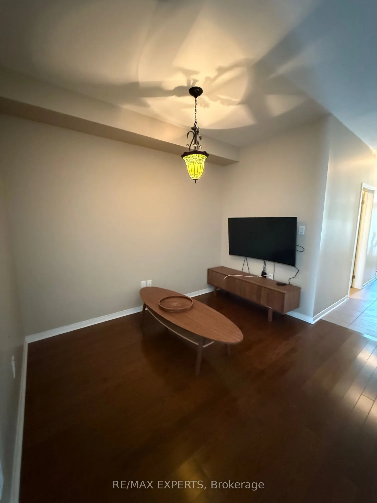 32 Spruce Pine Crescent