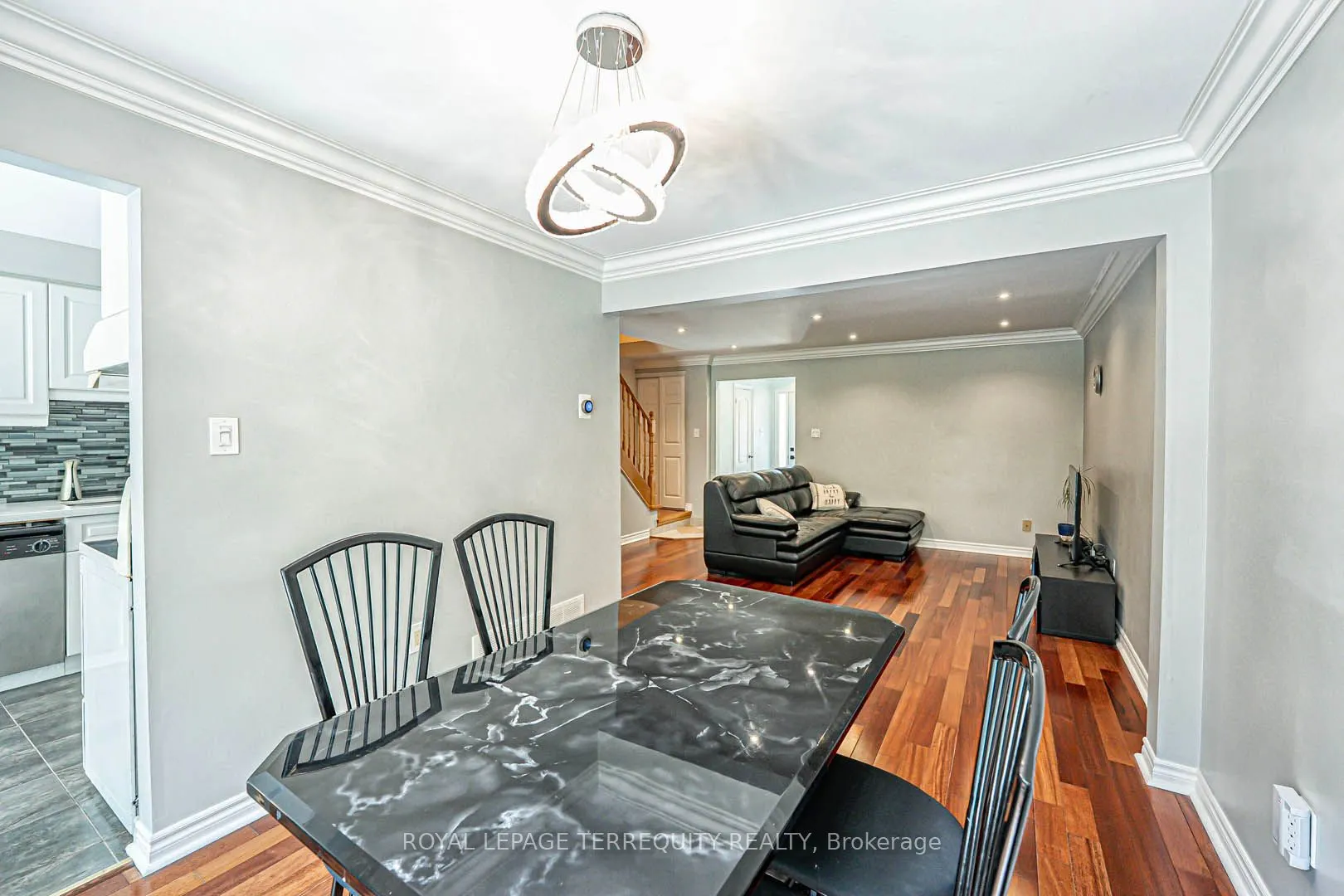 40 Pepperell Crescent