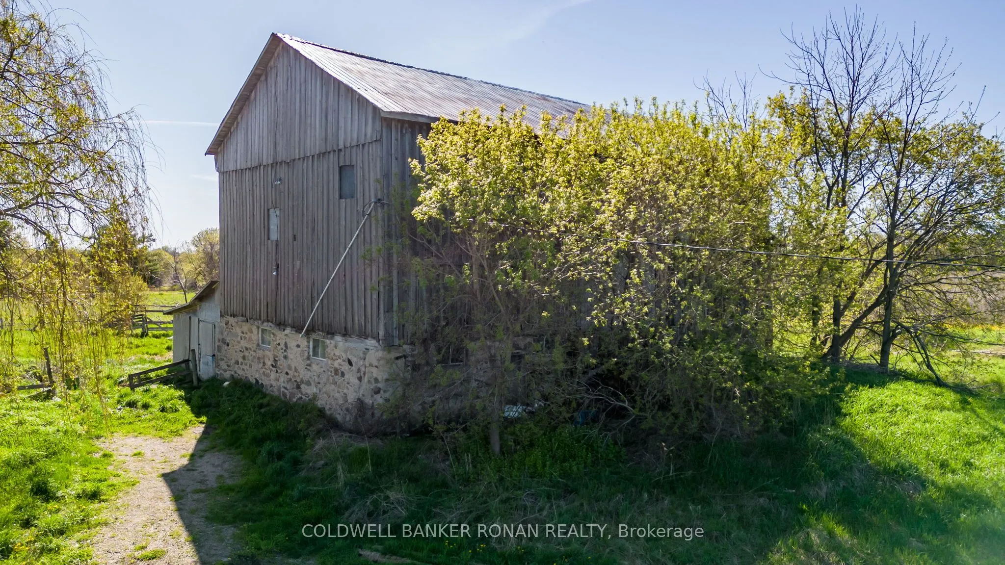 8689 County Rd 1