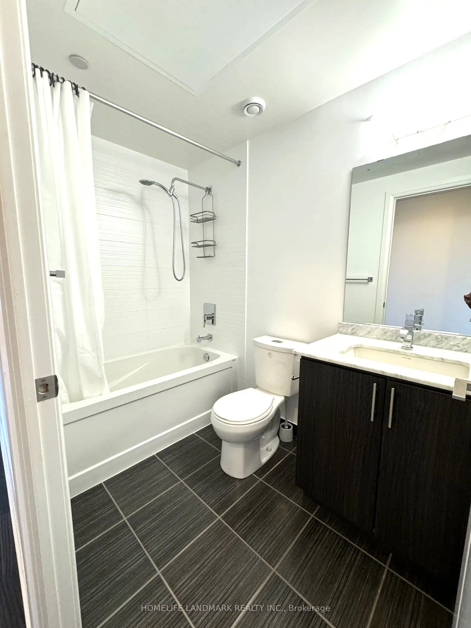 7171 Yonge Street, #1101