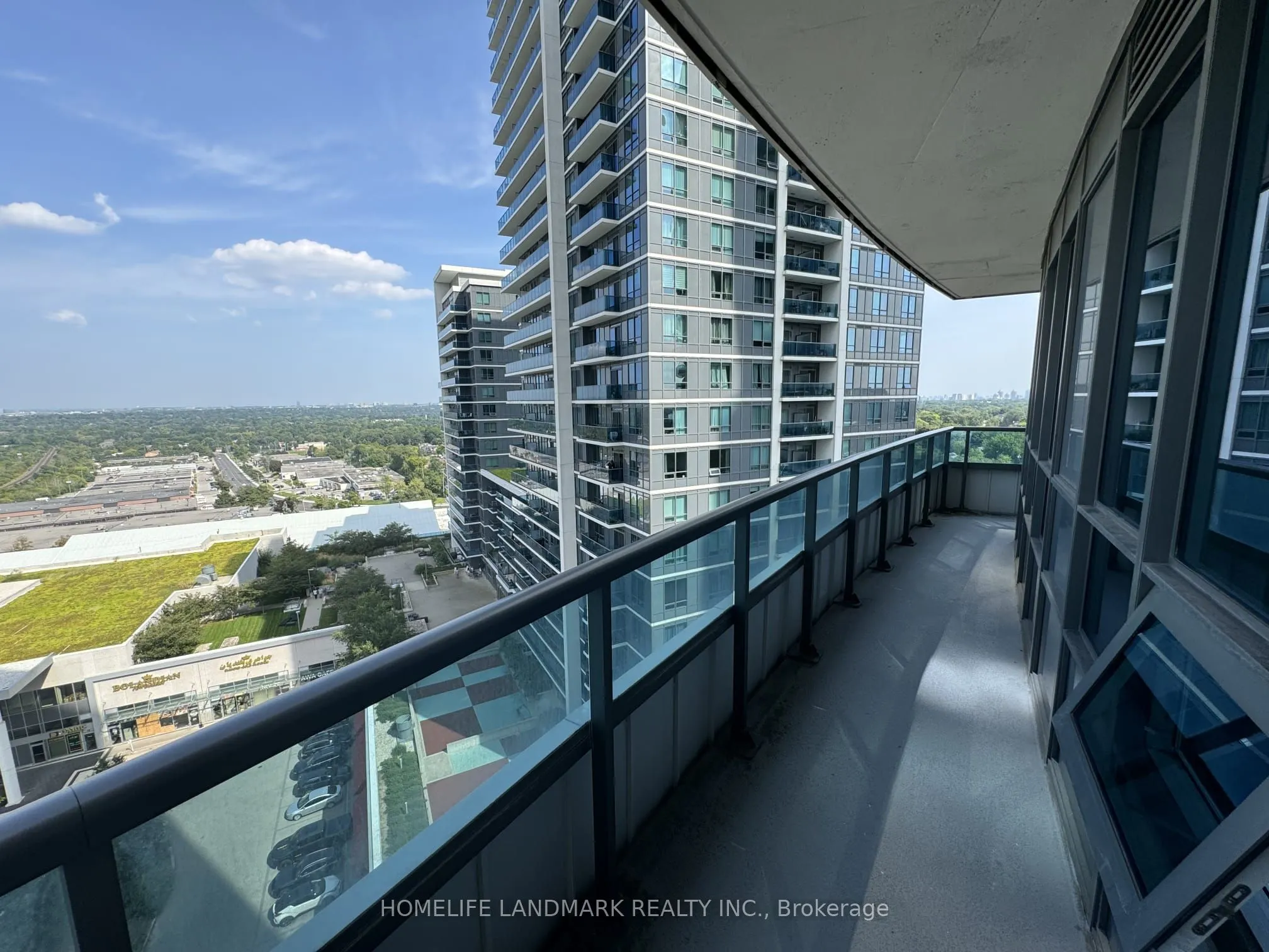 7171 Yonge Street, #1101