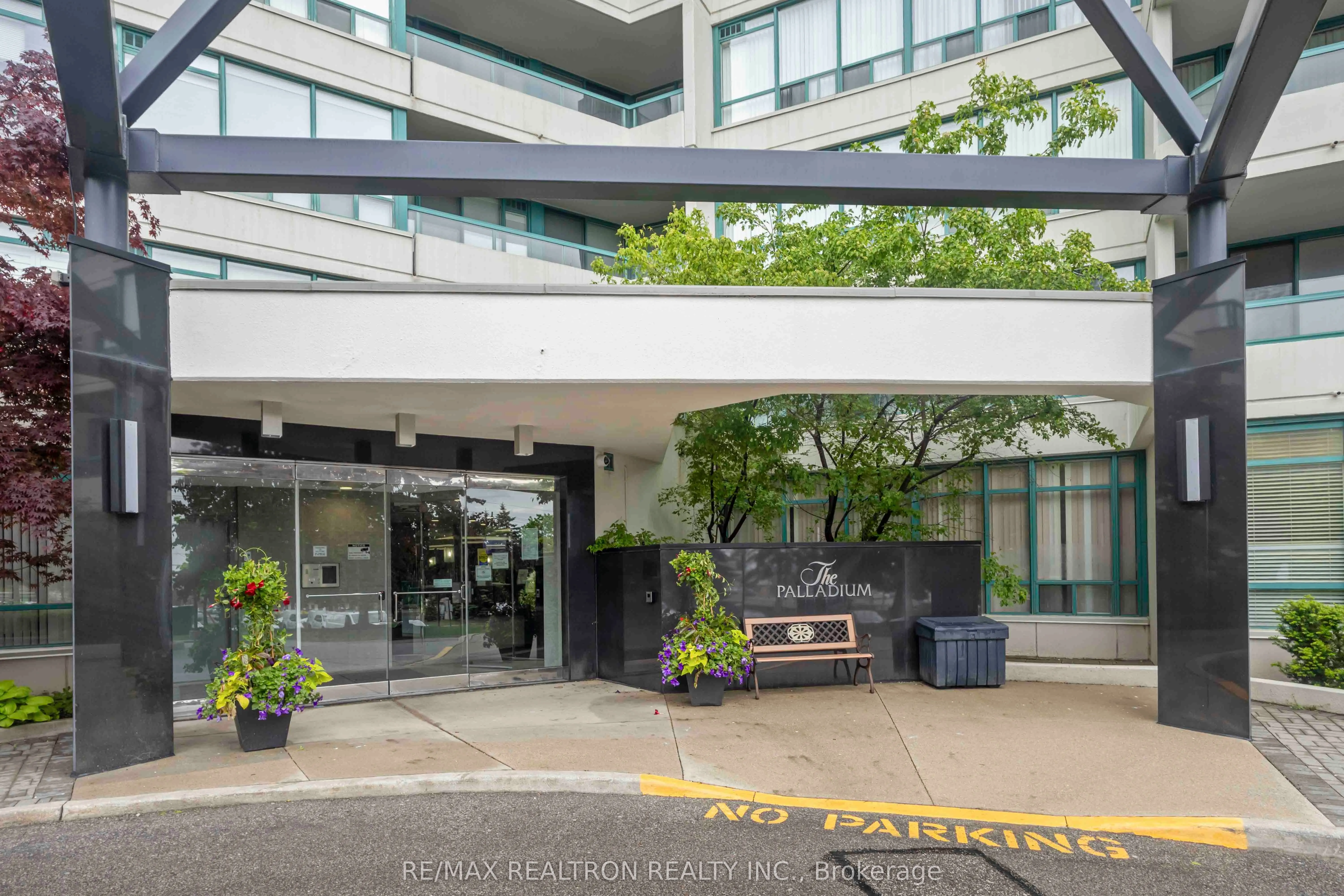 7250 Yonge Street, #1604