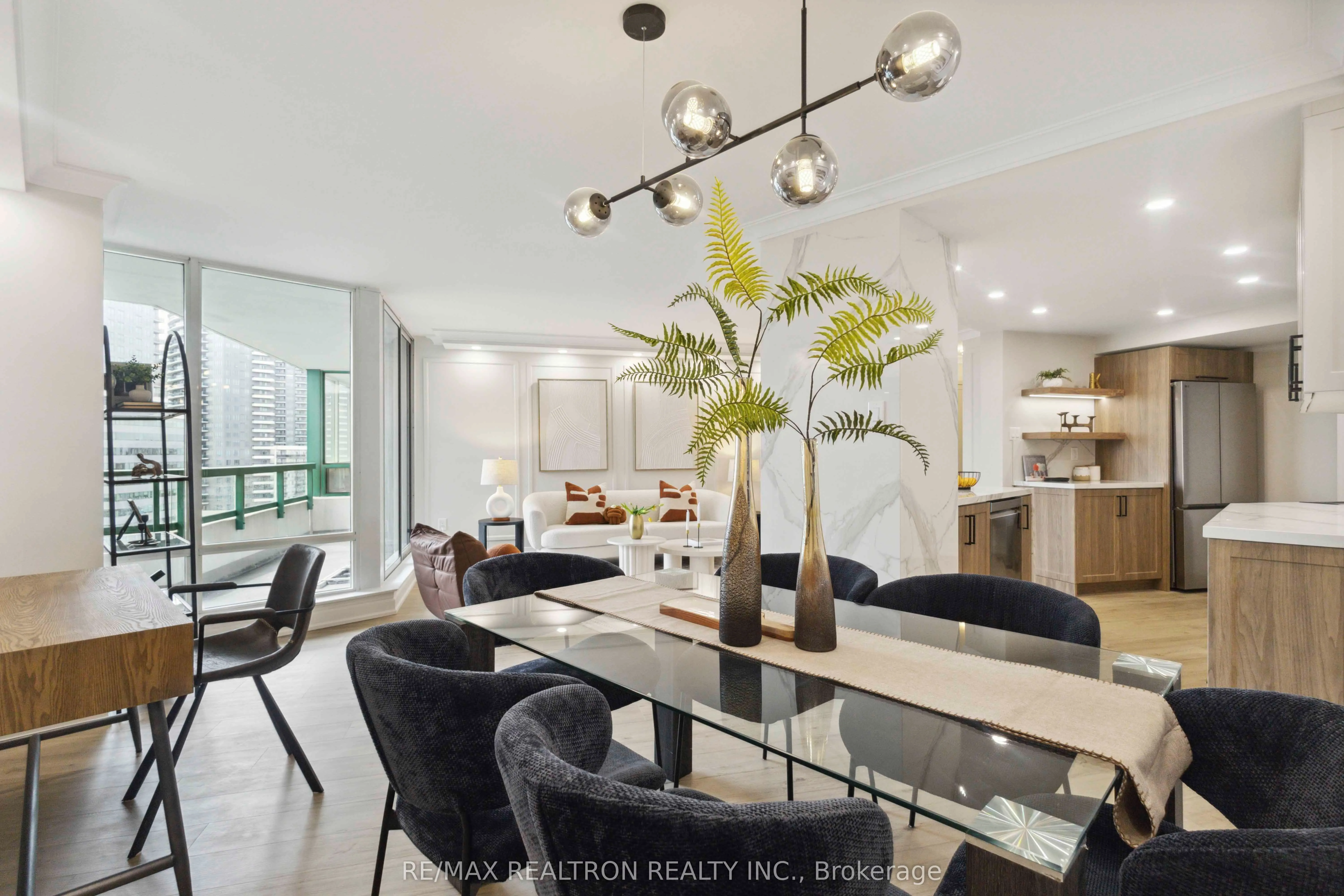 7250 Yonge Street, #1604