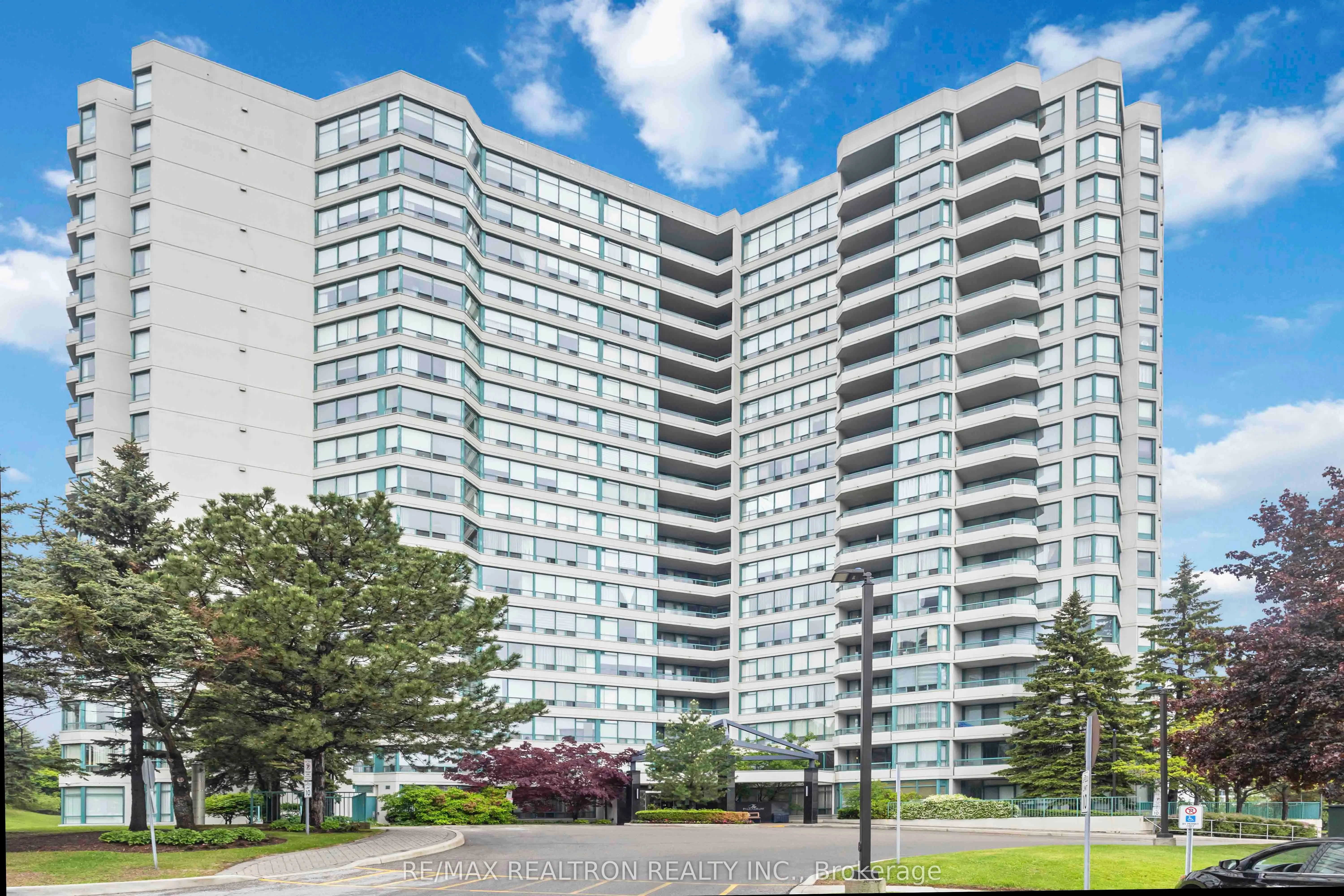 7250 Yonge Street, #1604