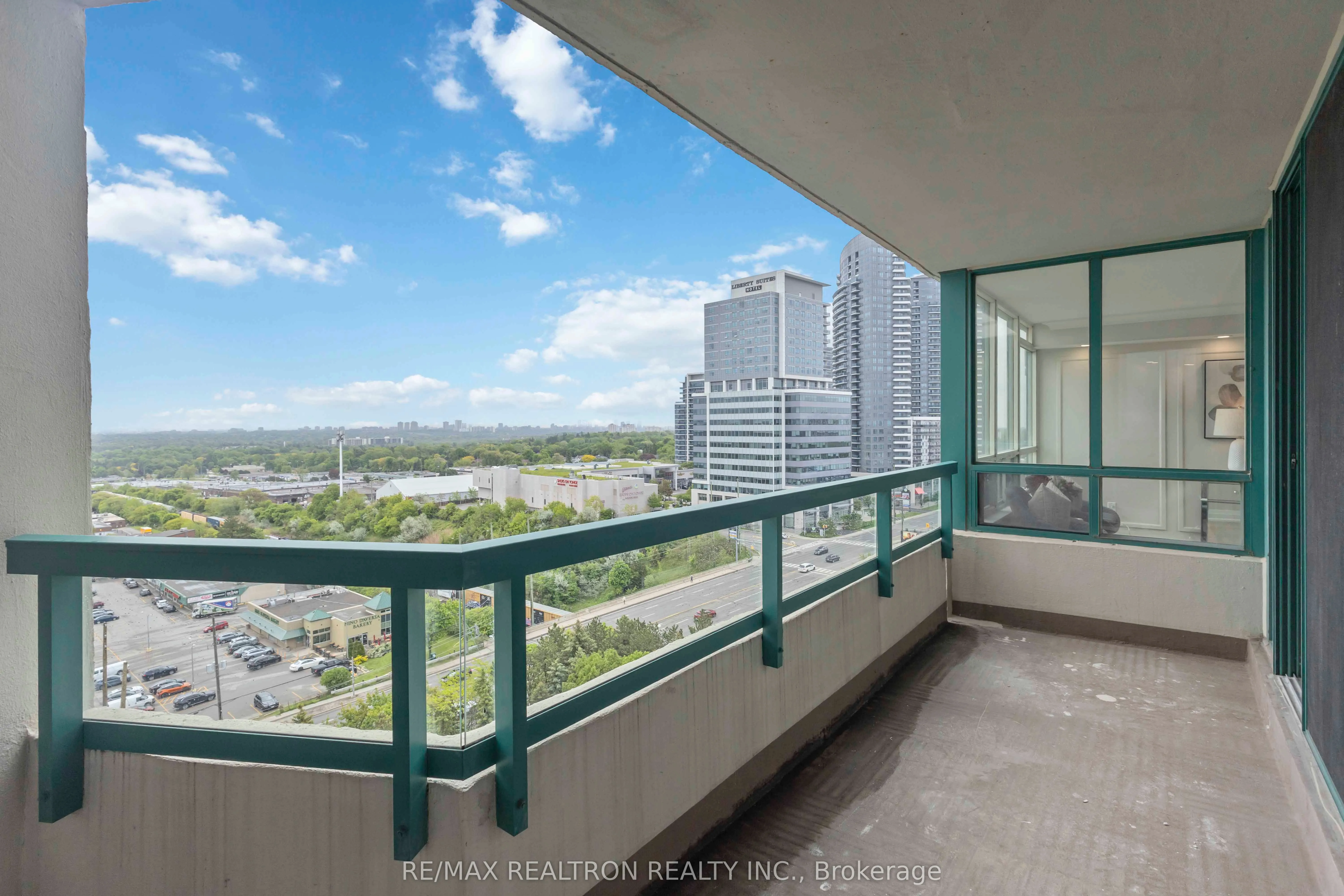 7250 Yonge Street, #1604