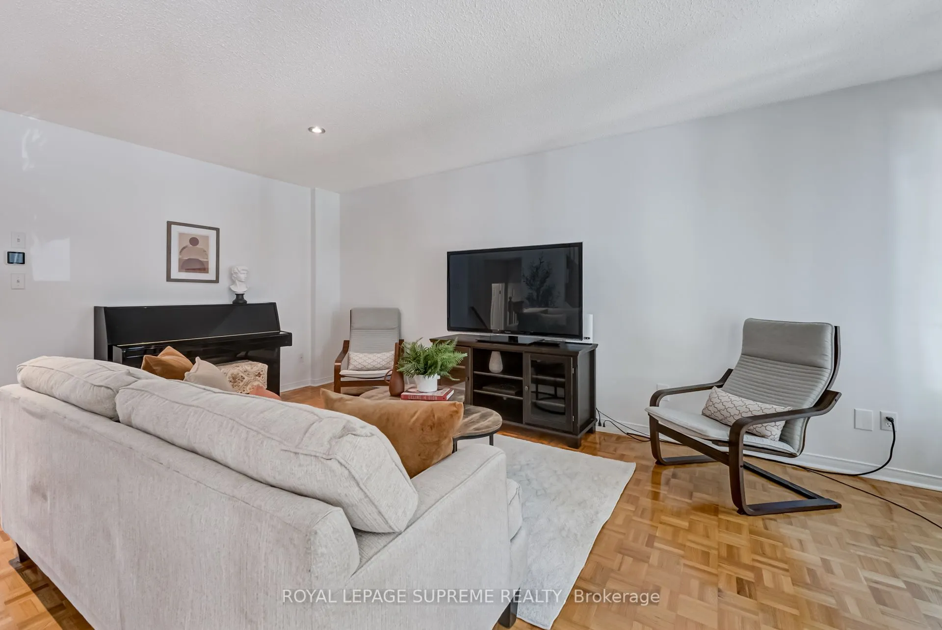 594 Napa Valley Avenue