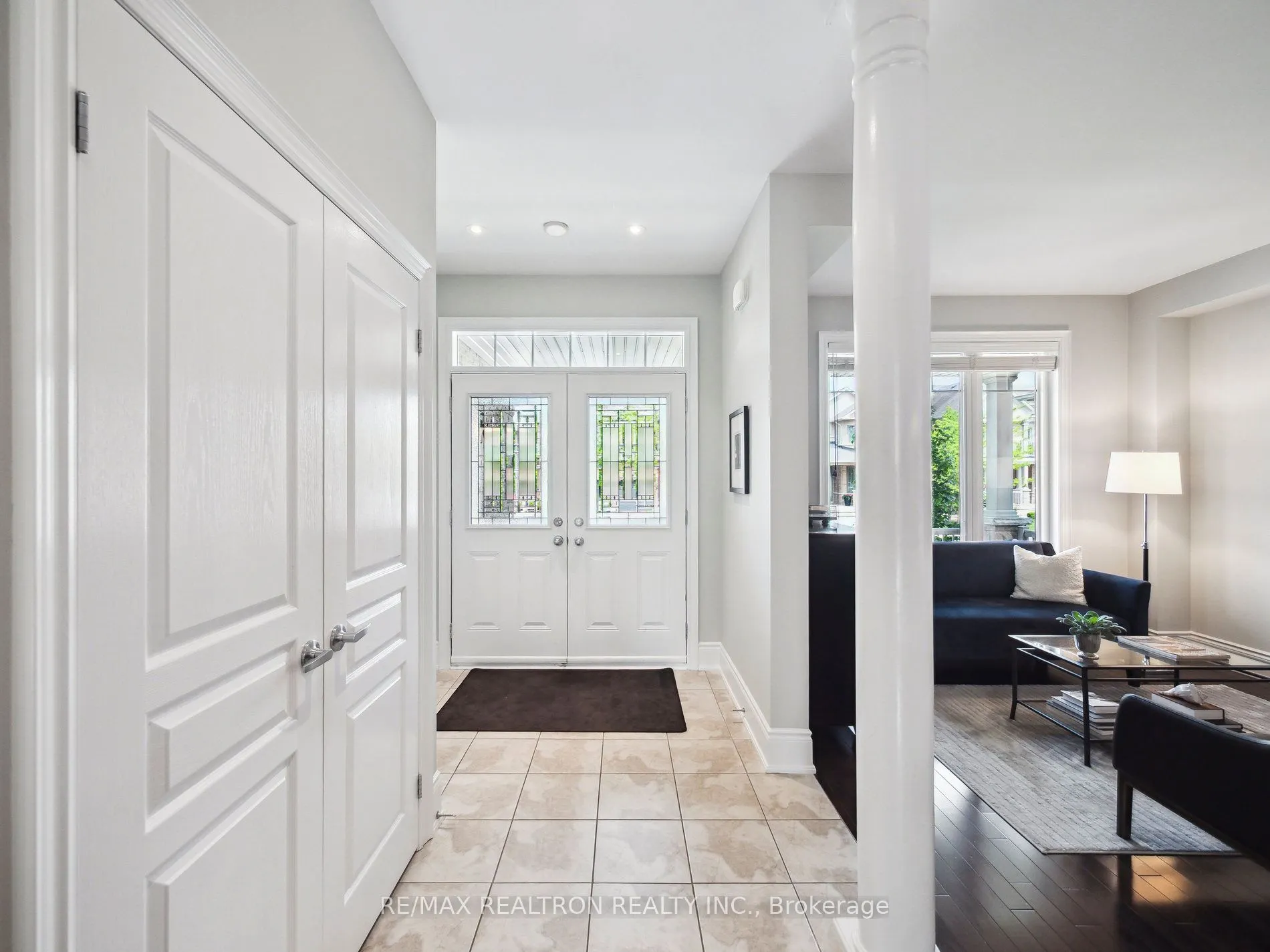 10 Glade Drive