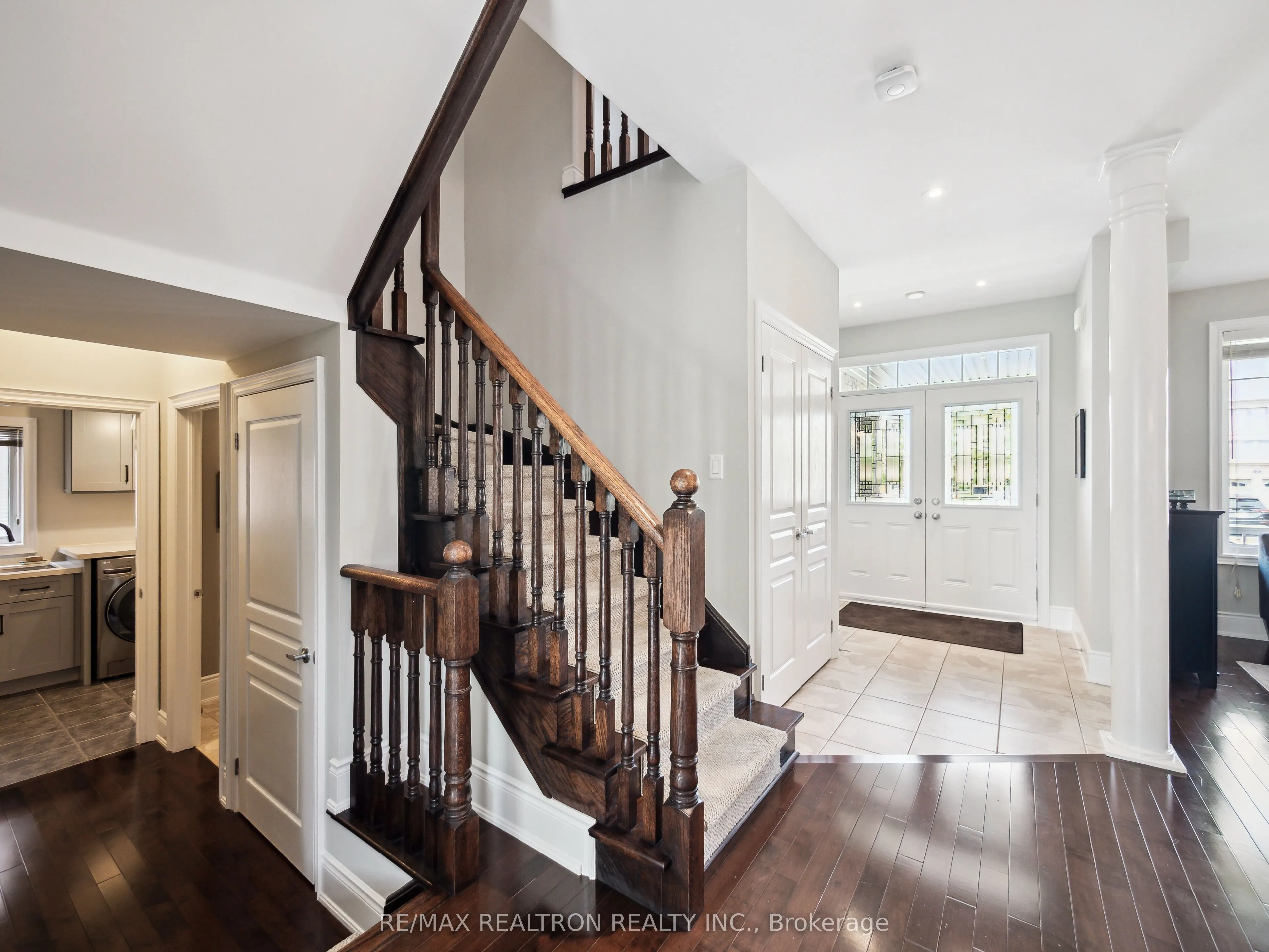 10 Glade Drive