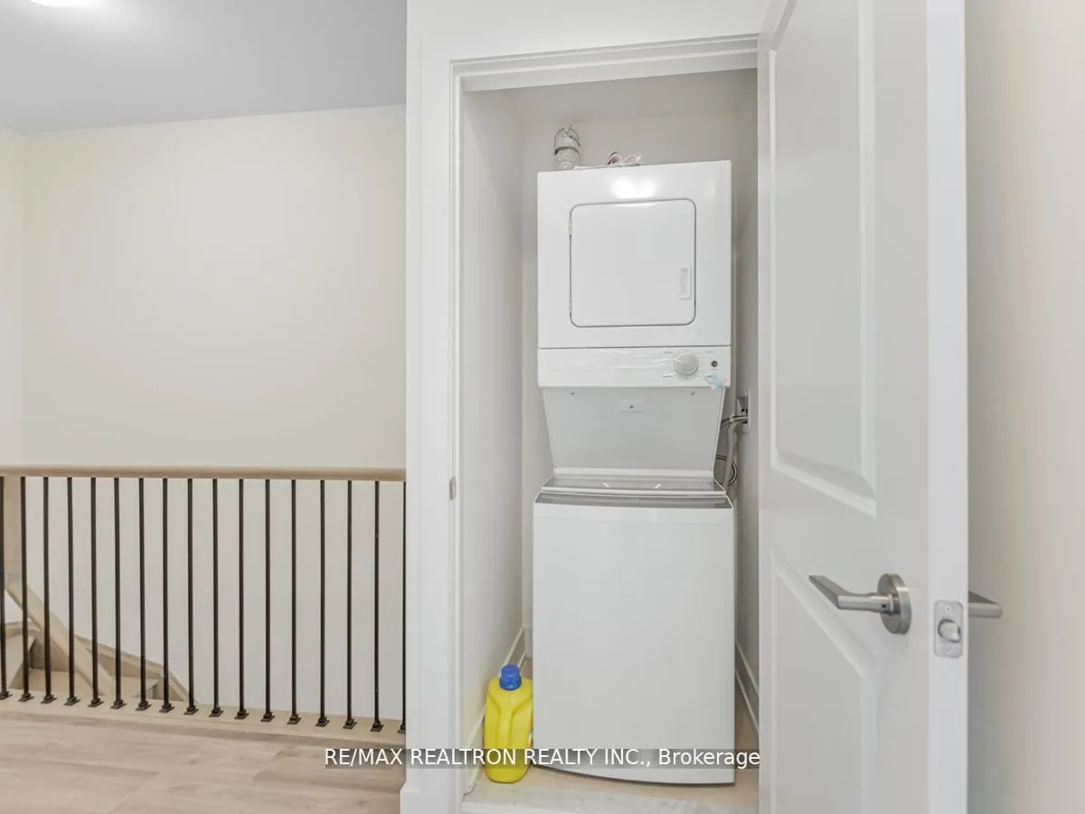 2 Phelps Lane, #11