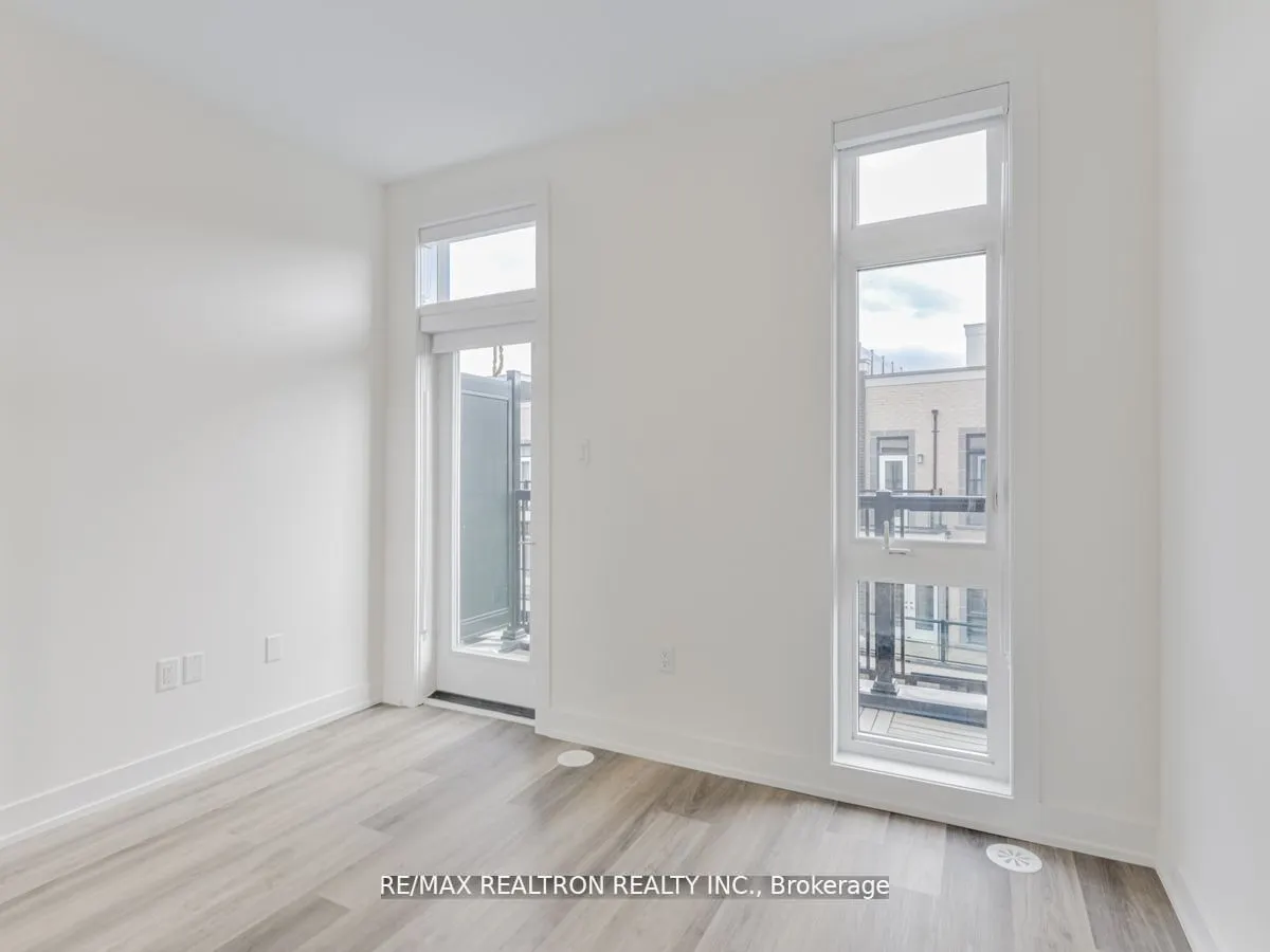 2 Phelps Lane, #11