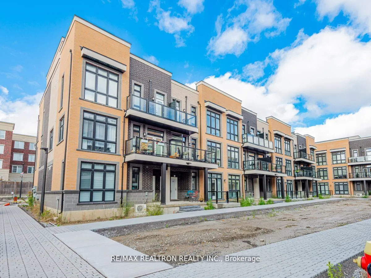 2 Phelps Lane, #11