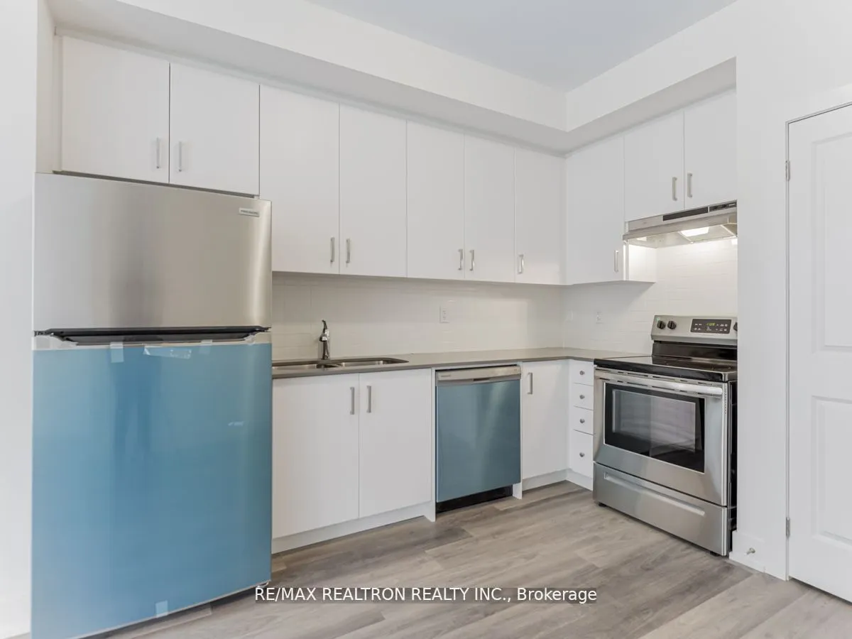 2 Phelps Lane, #11