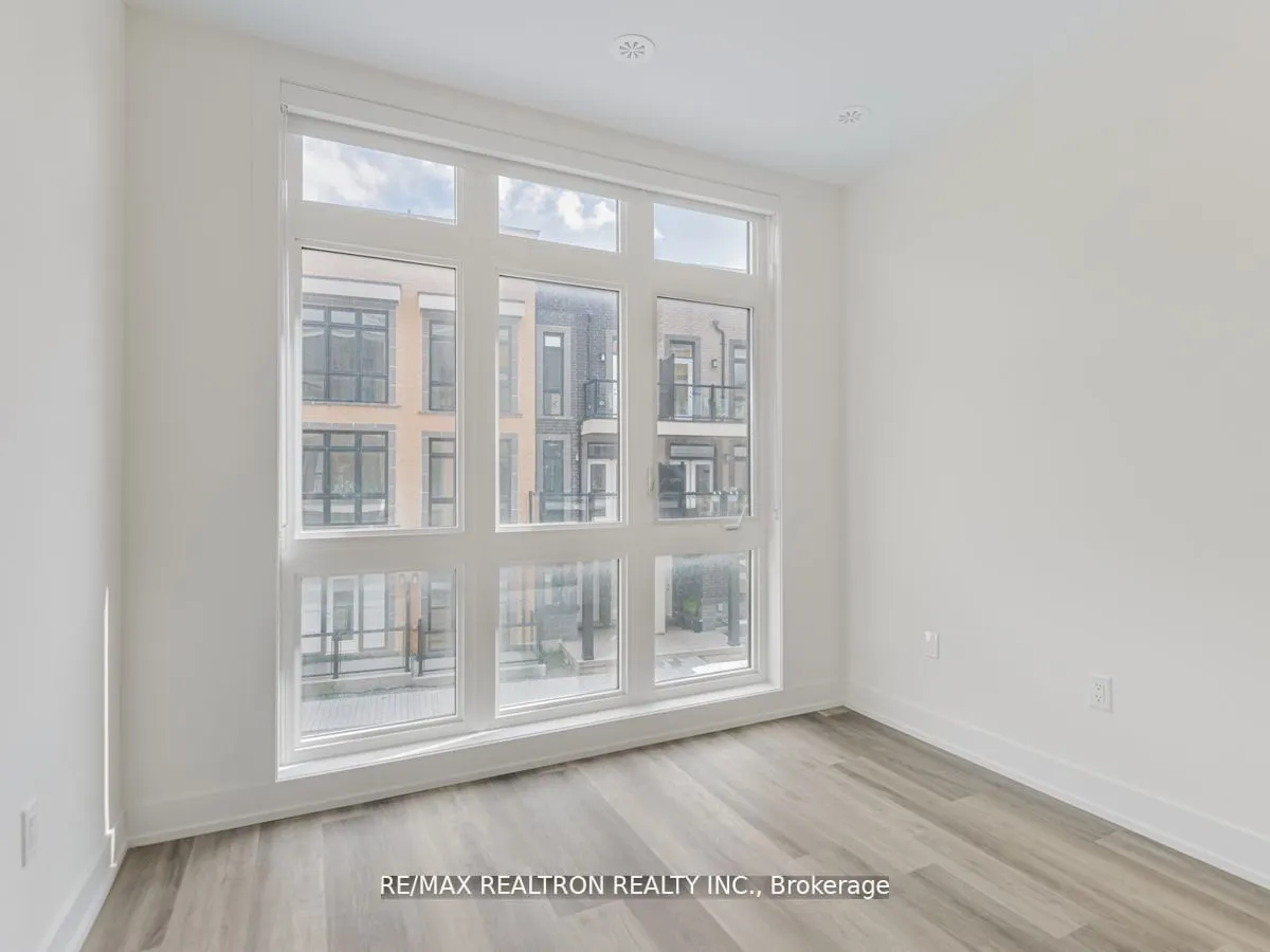 2 Phelps Lane, #11