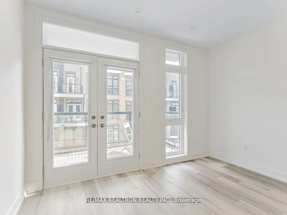 2 Phelps Lane, #11