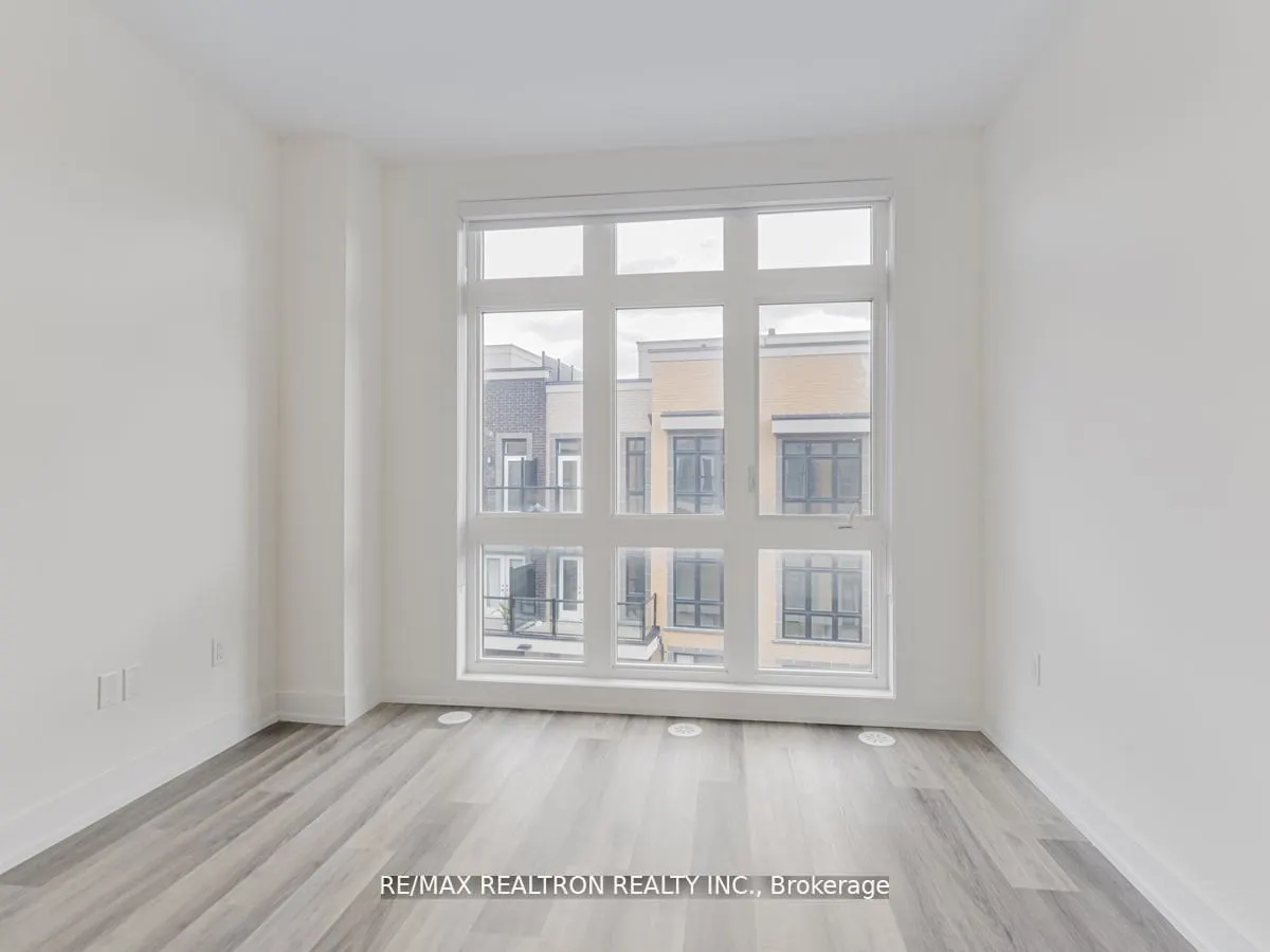2 Phelps Lane, #11