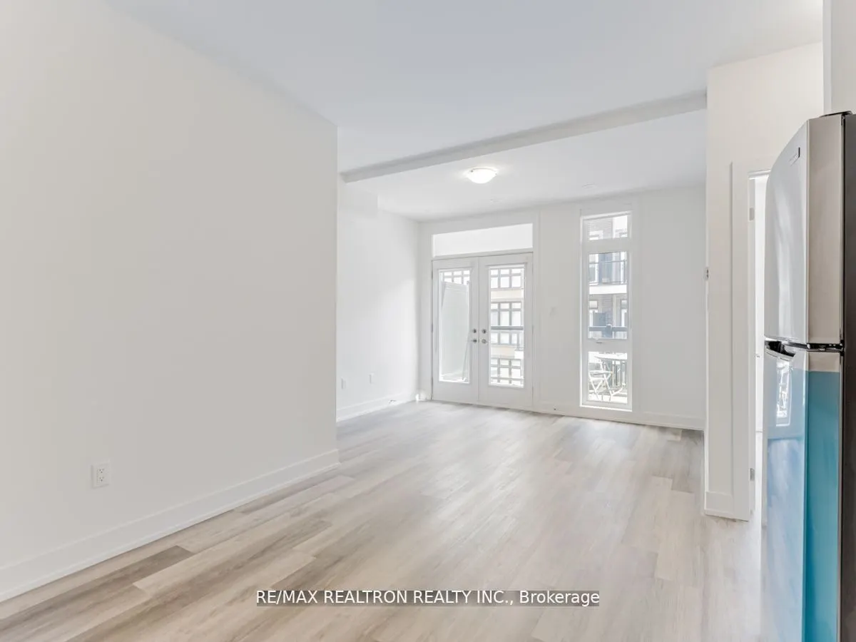 2 Phelps Lane, #11