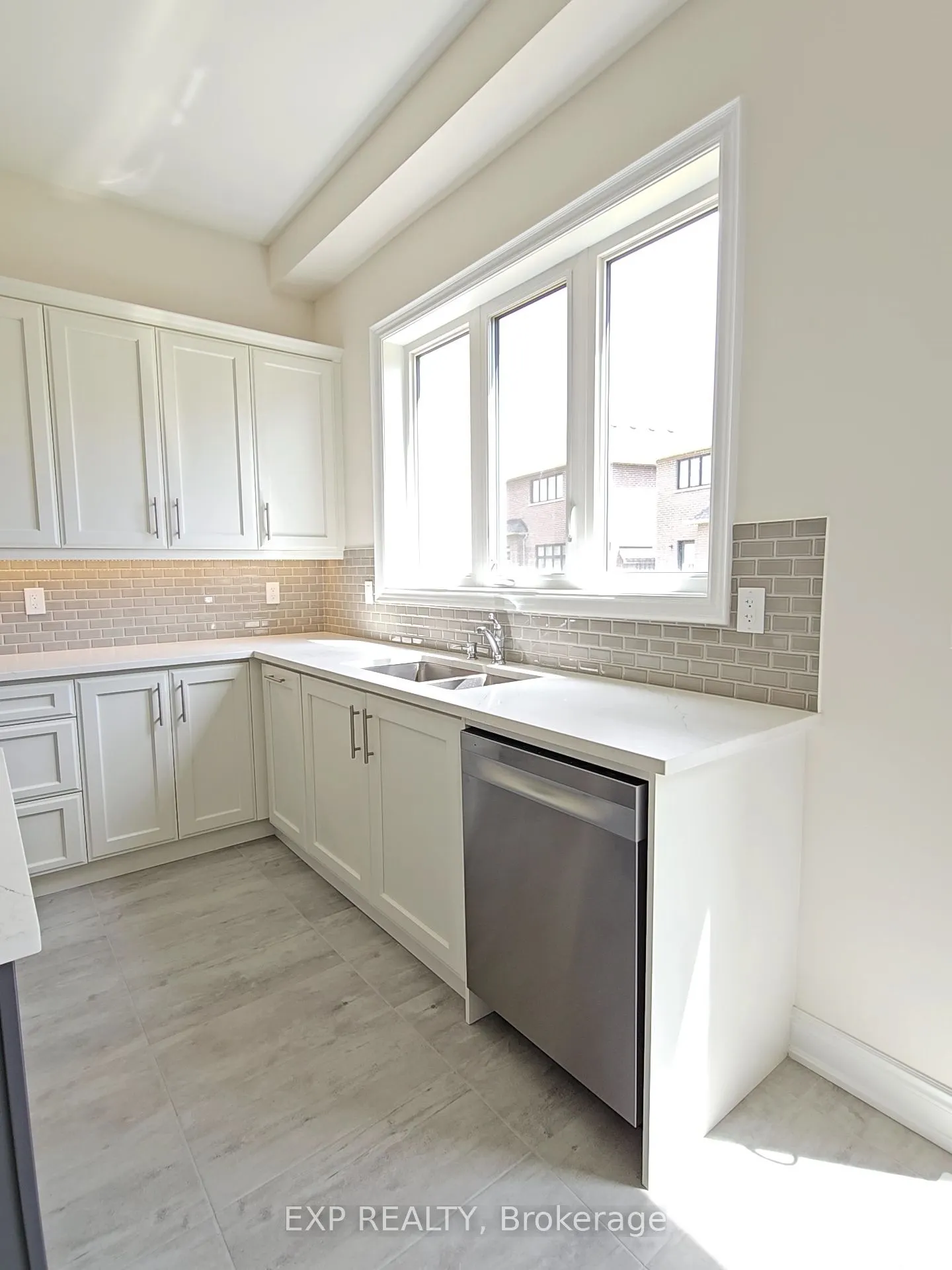 40 Joiner Circle