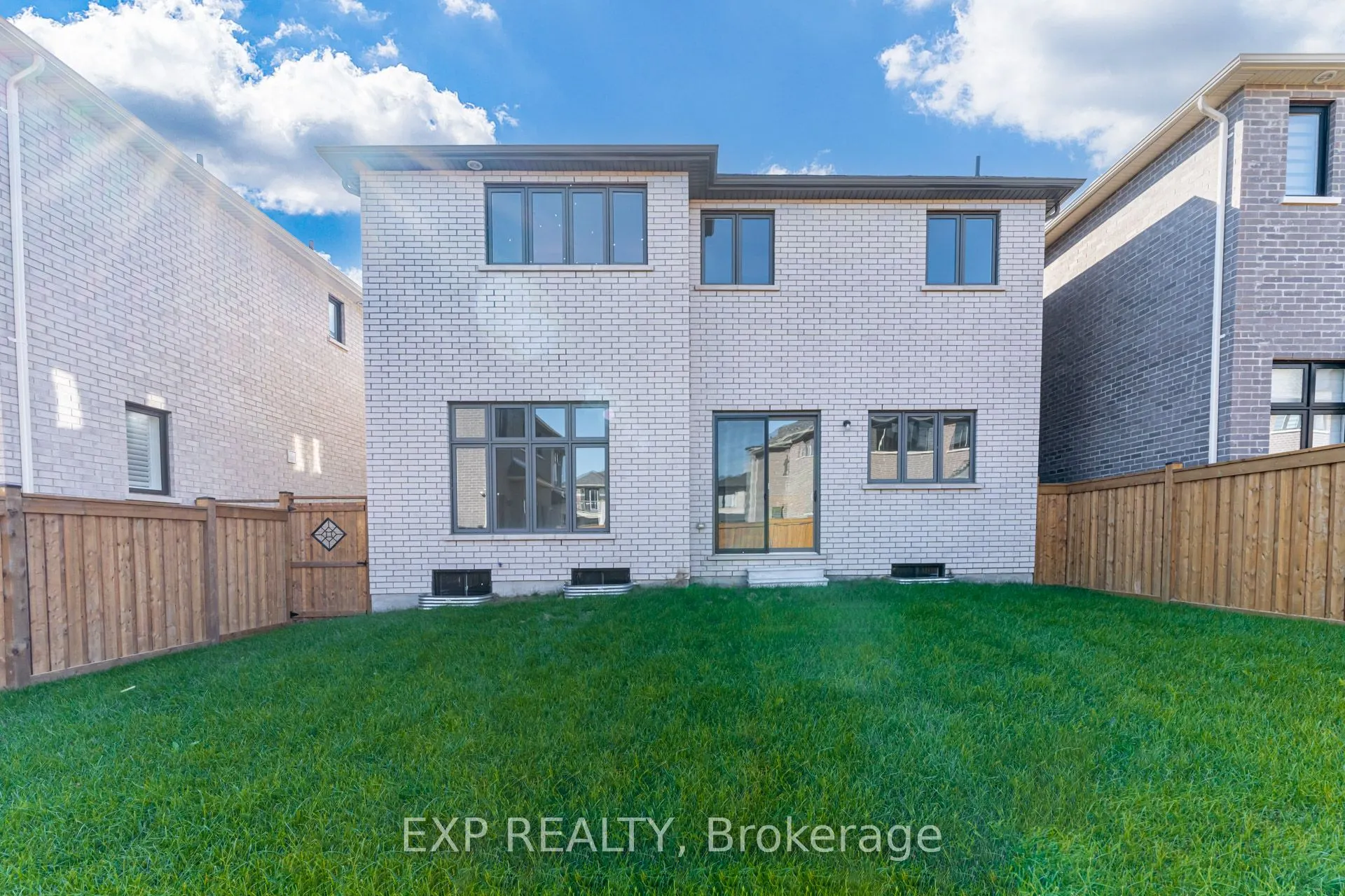 40 Joiner Circle