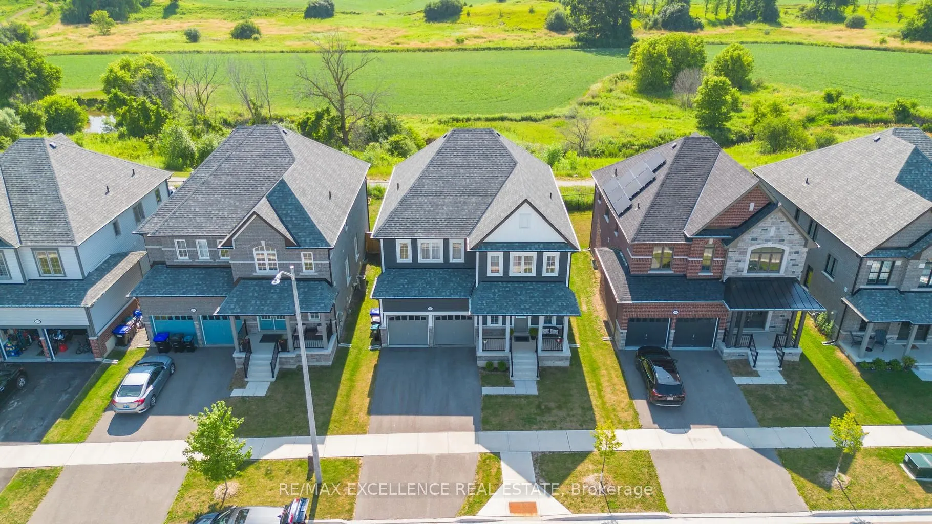 134 Strachan Trail