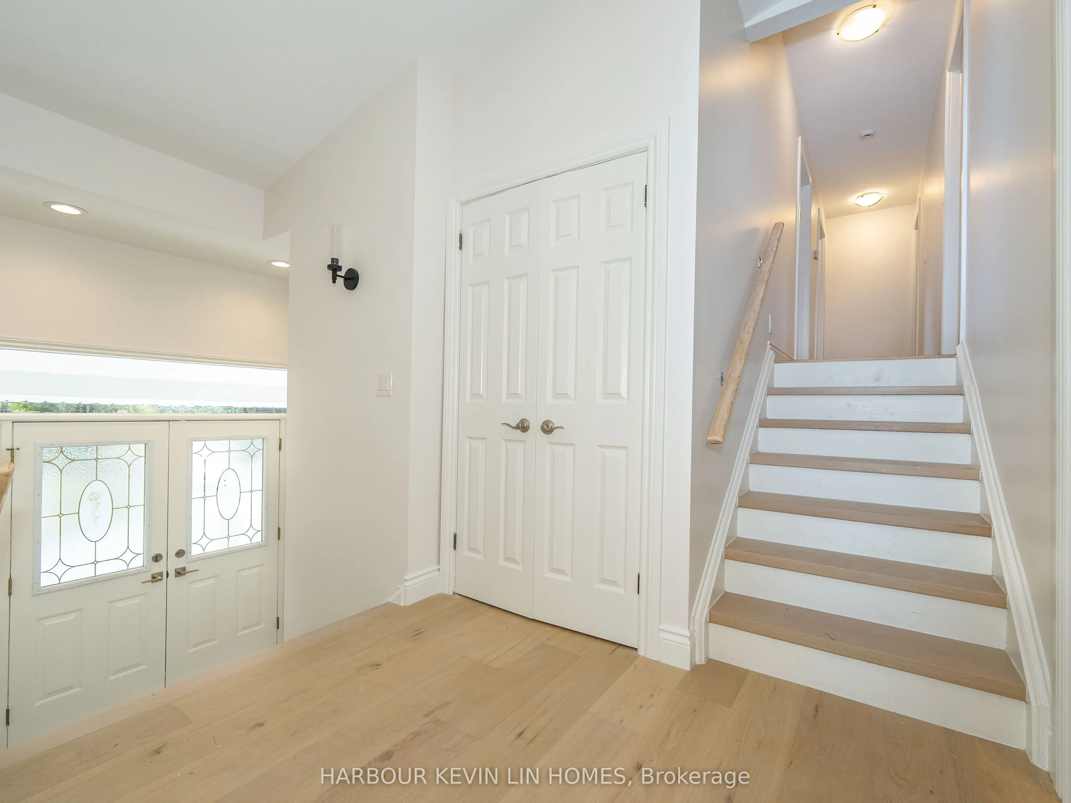 12056 Leslie Street