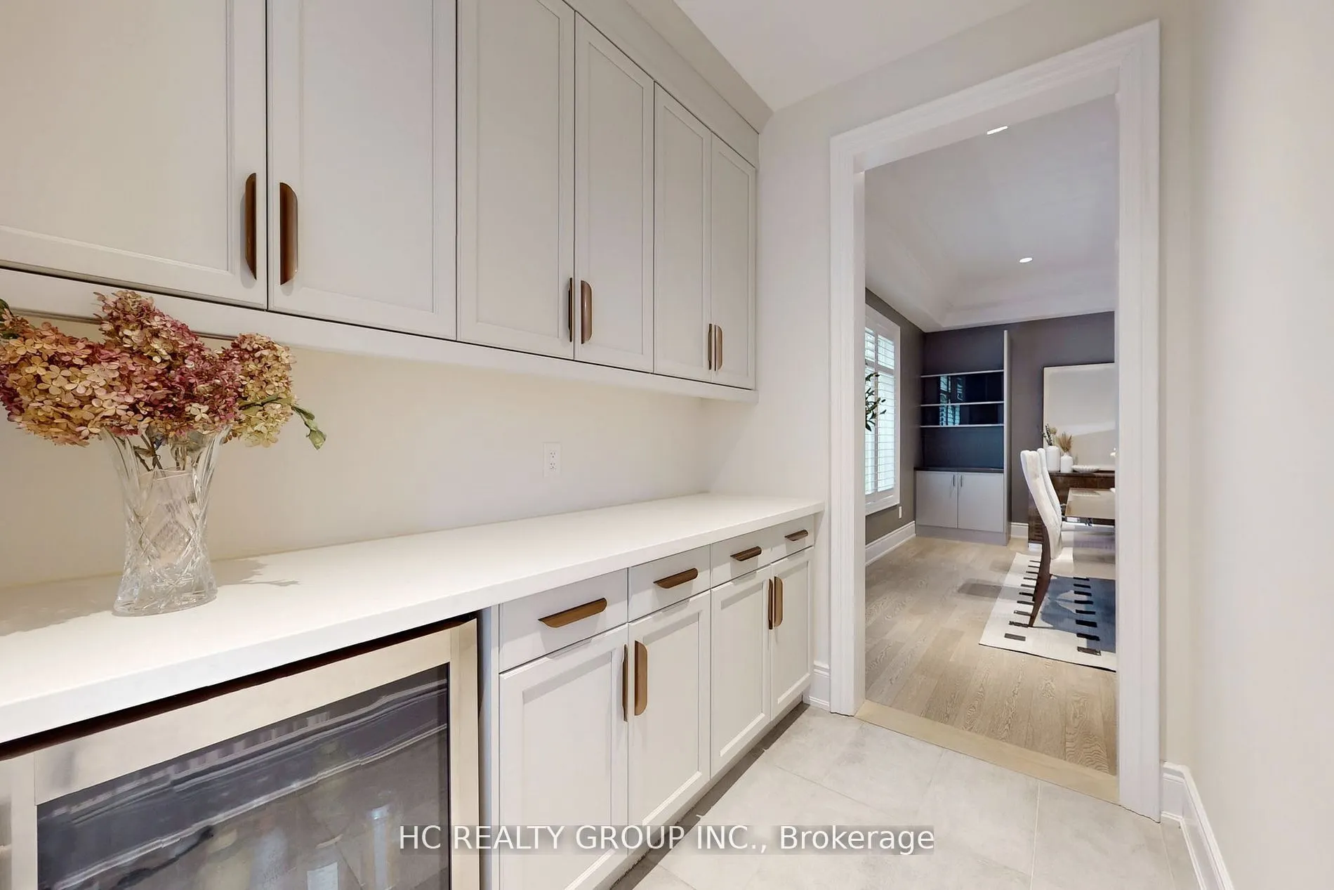 6 Redkey Drive