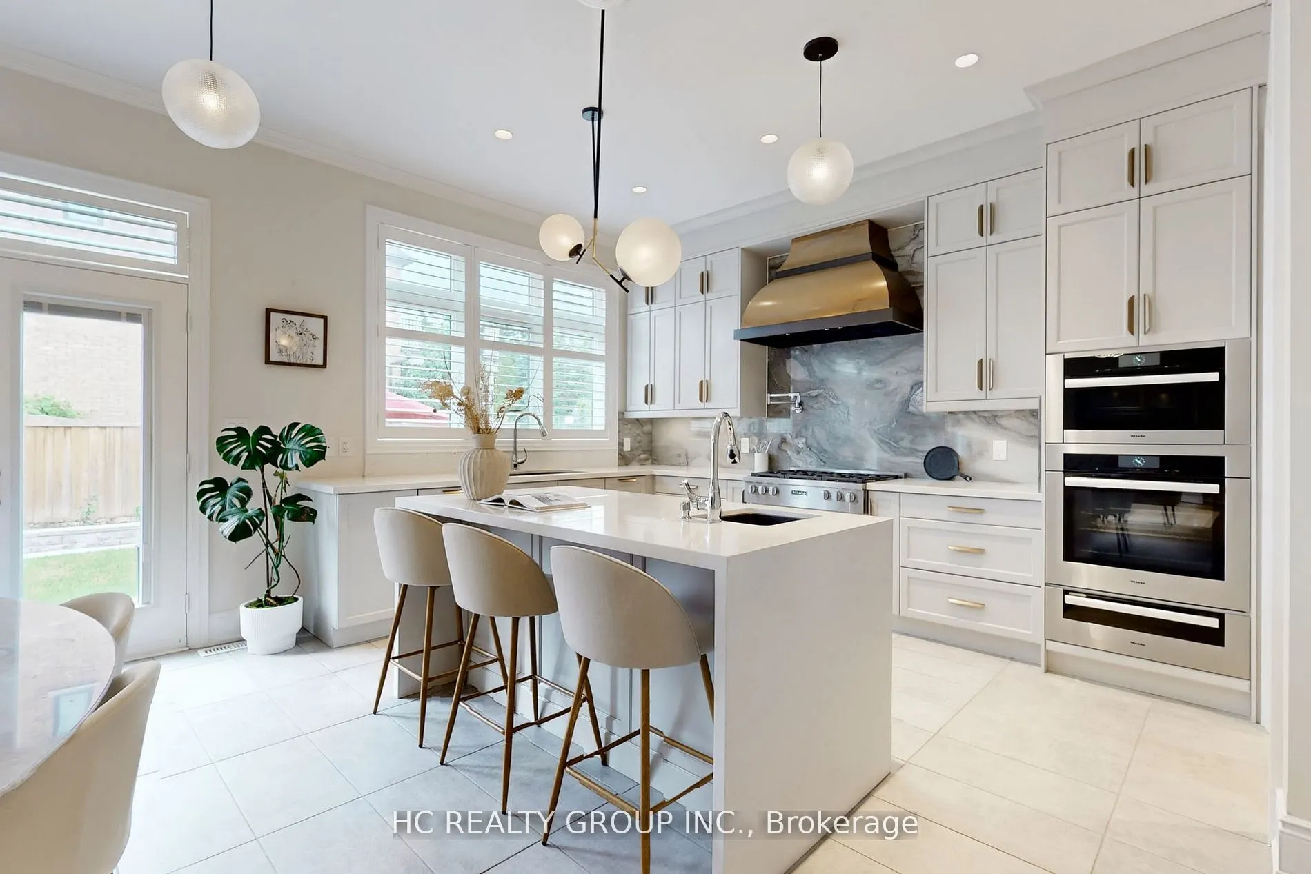 6 Redkey Drive