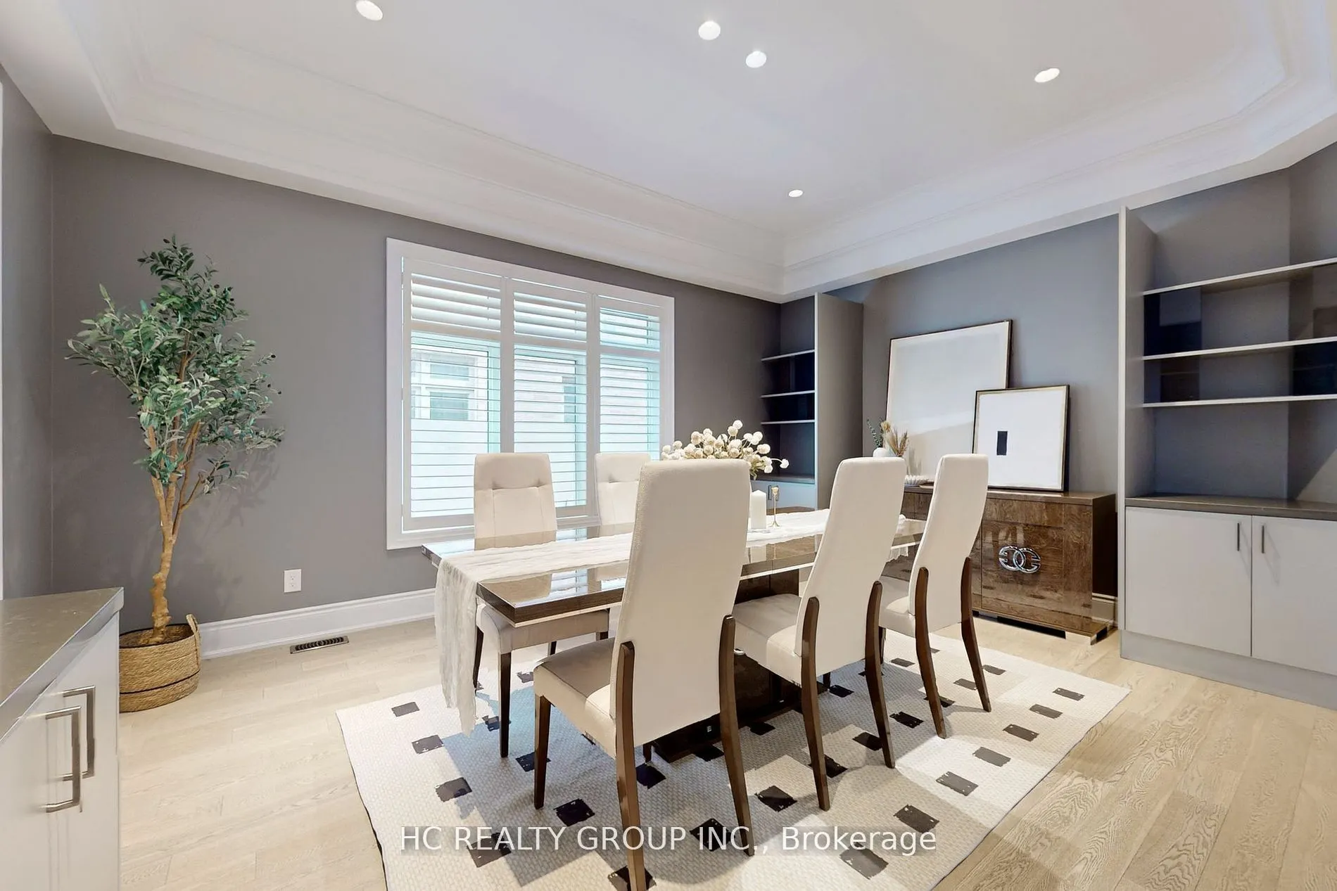 6 Redkey Drive