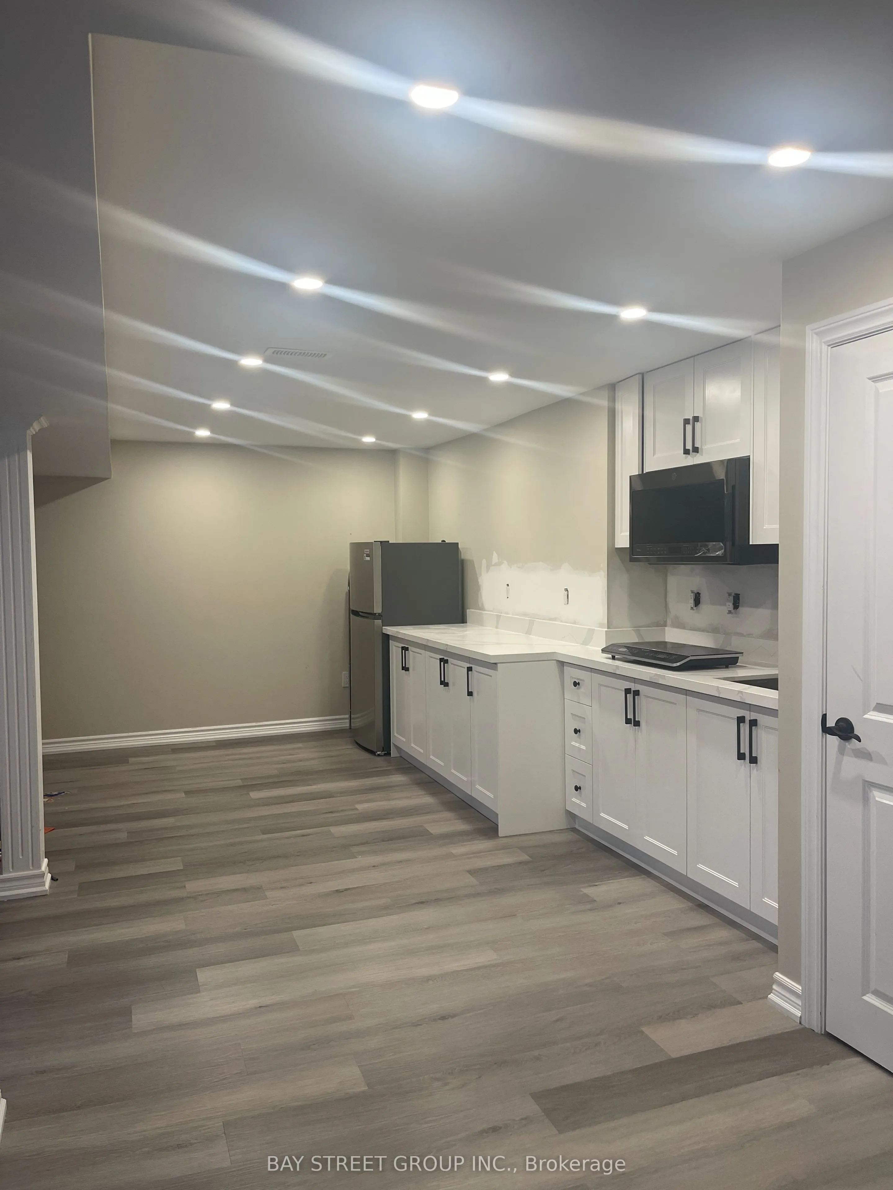43 Philips View Crescent, #Basement