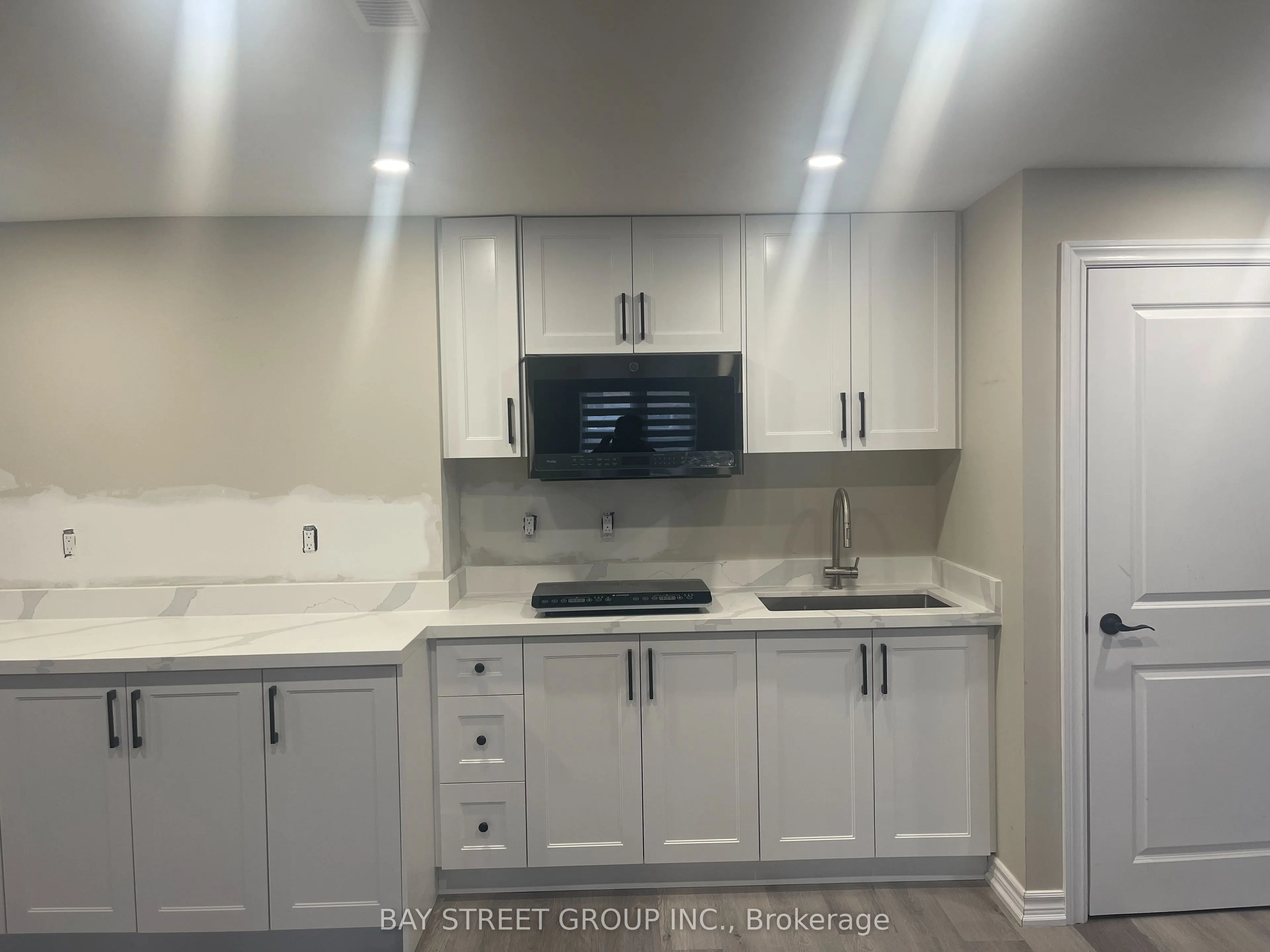 43 Philips View Crescent, #Basement